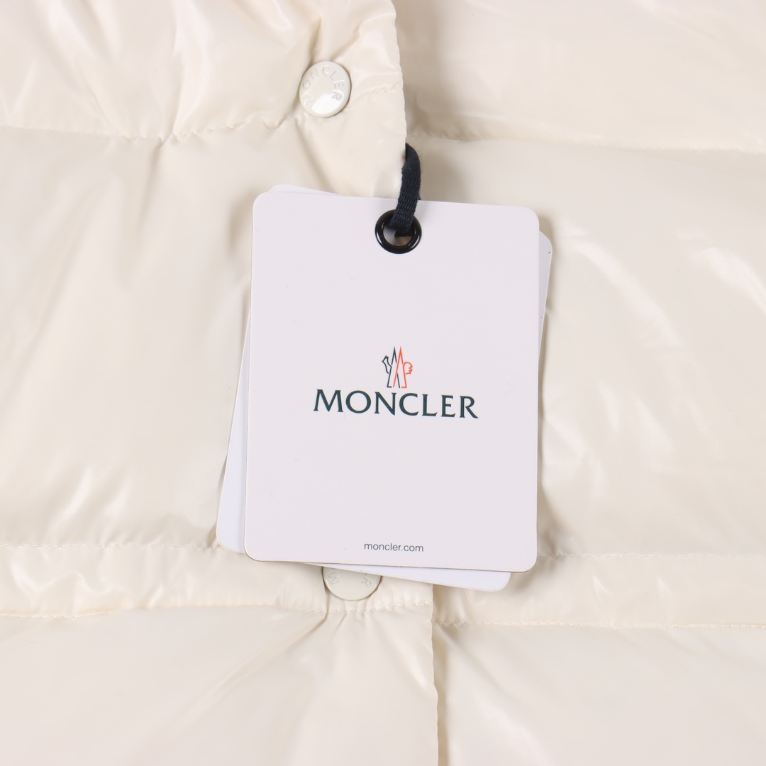 ONCLER/蒙口MC 可拆卸帽长款羽绒服饱满蓬松 黑色 米白-Chinese UA Cheap High Quatity Brand Clothes Bags handbags Sneakers wholesale wholesaler seller from China Factory suppliers Fashion Clothing Shoes best Quality Beautiful Price ONCLER/蒙口MC 可拆卸帽长款羽绒服饱满蓬松 黑色 米白
