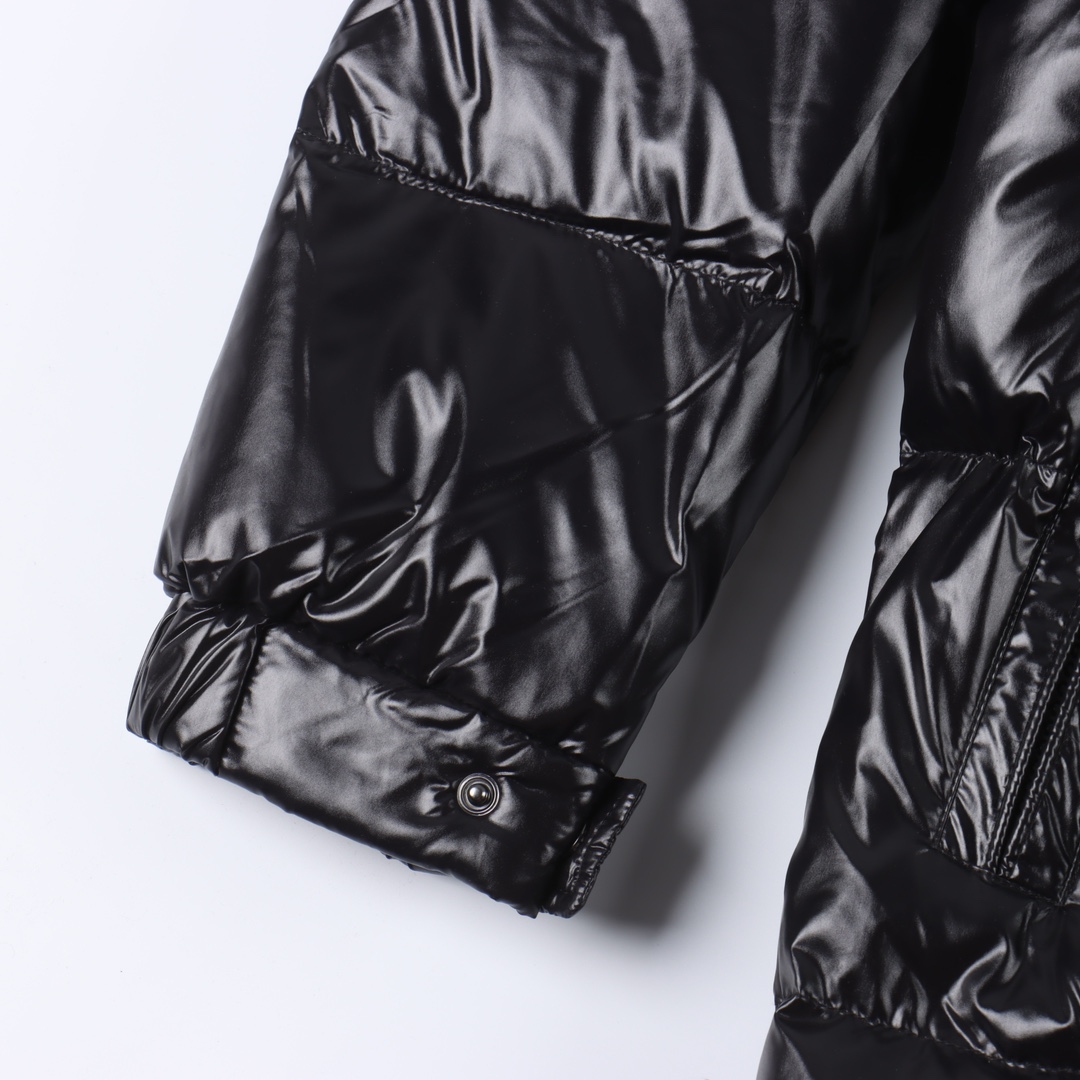 ONCLER/蒙口MC 可拆卸帽长款羽绒服