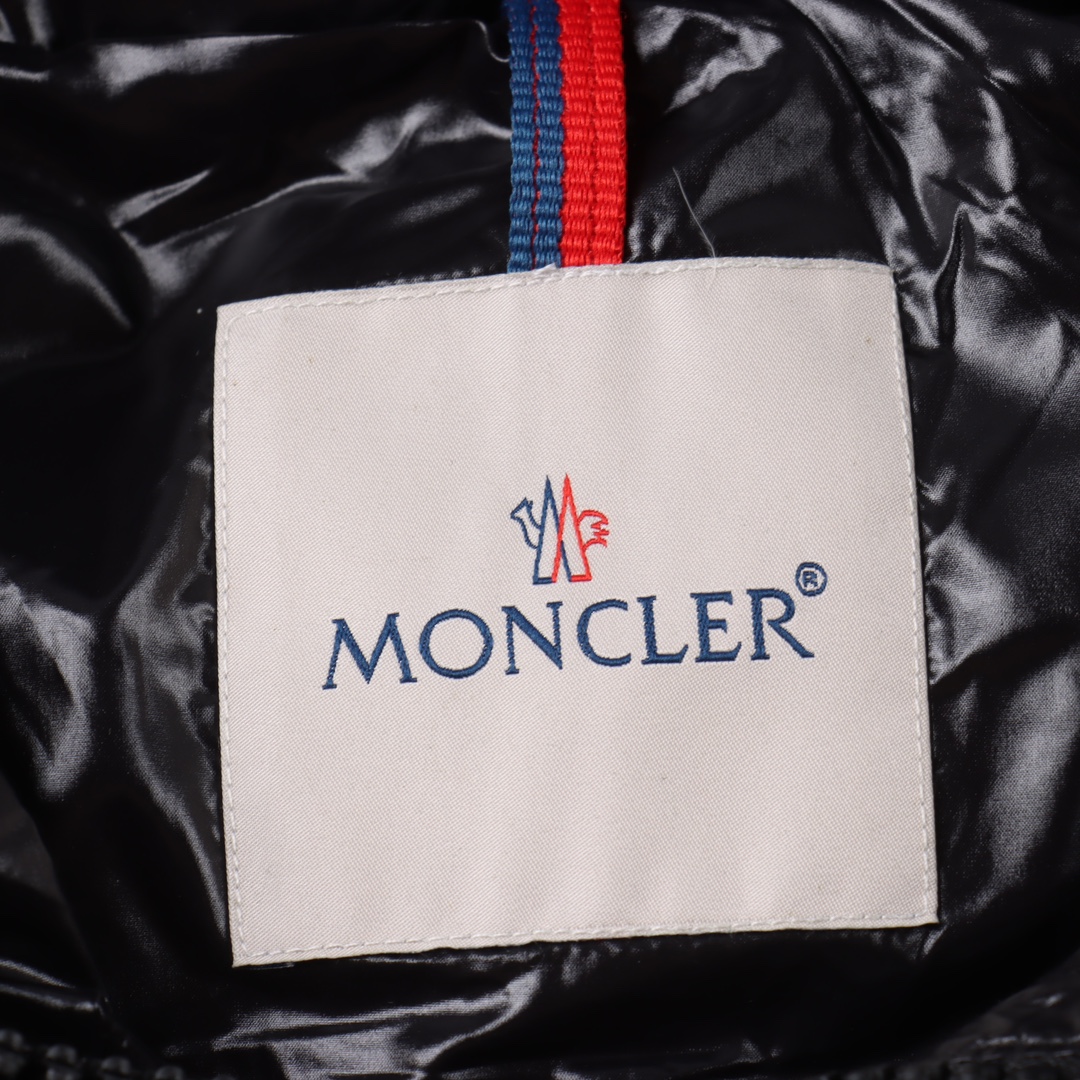 ONCLER/蒙口MC 可拆卸帽长款羽绒服