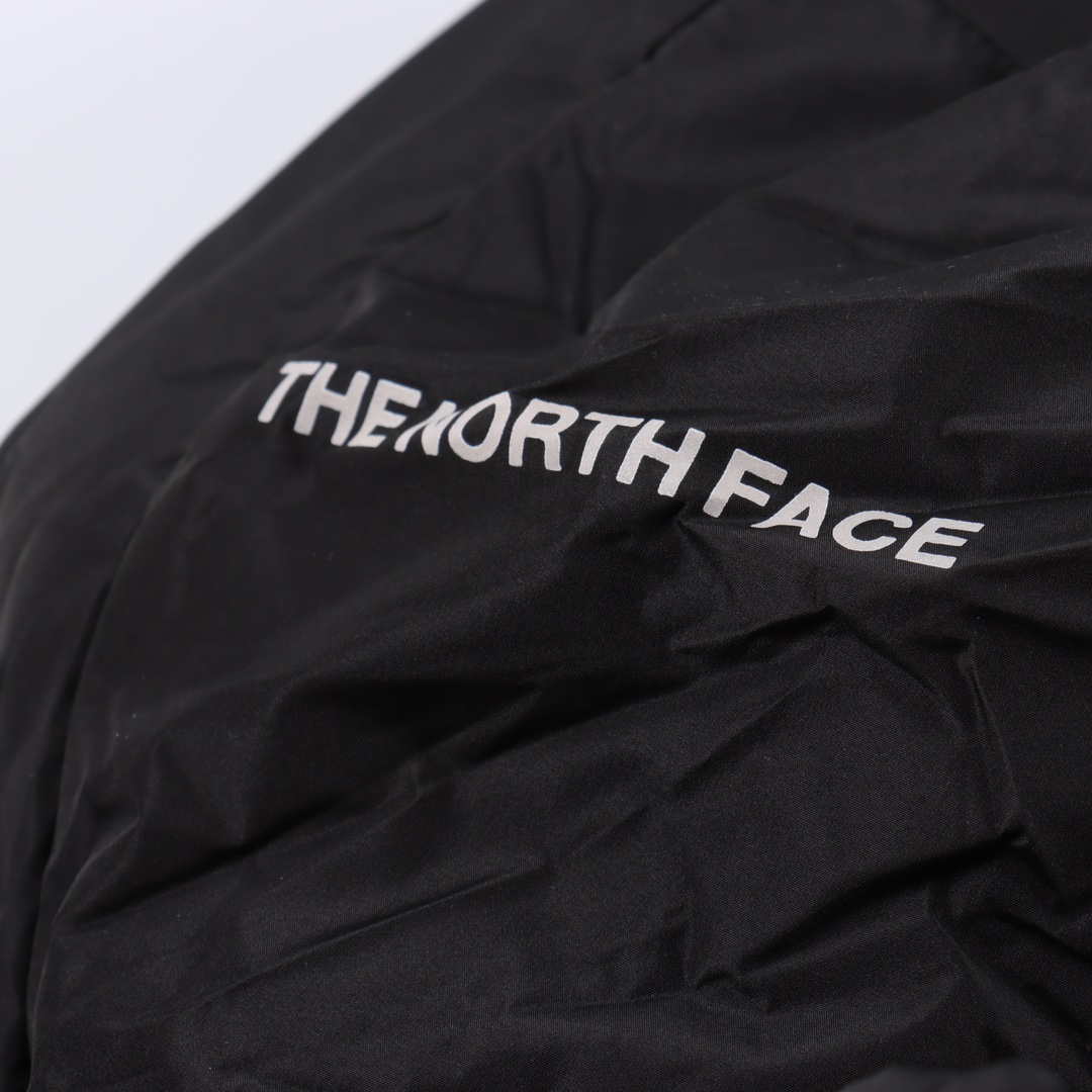 THE NORTH FACE/北面TNF 长款连帽羽绒服 进口barudan/百灵达绣花机定制万针电绣