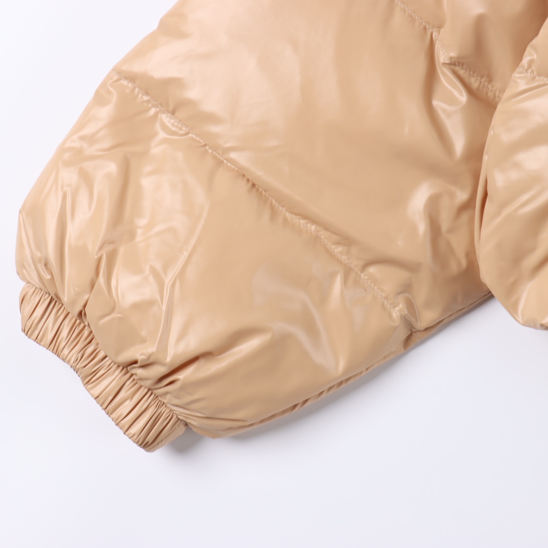 THE NORTH FACE TNF 北面 22SS 86短款北面二合一脱袖羽绒服-Chinese UA Cheap High Quatity Brand Clothes Bags handbags Sneakers wholesale wholesaler seller from China Factory suppliers Fashion Clothing Shoes best Quality Beautiful Price THE NORTH FACE TNF 北面 22SS 86短款北面二合一脱袖羽绒服