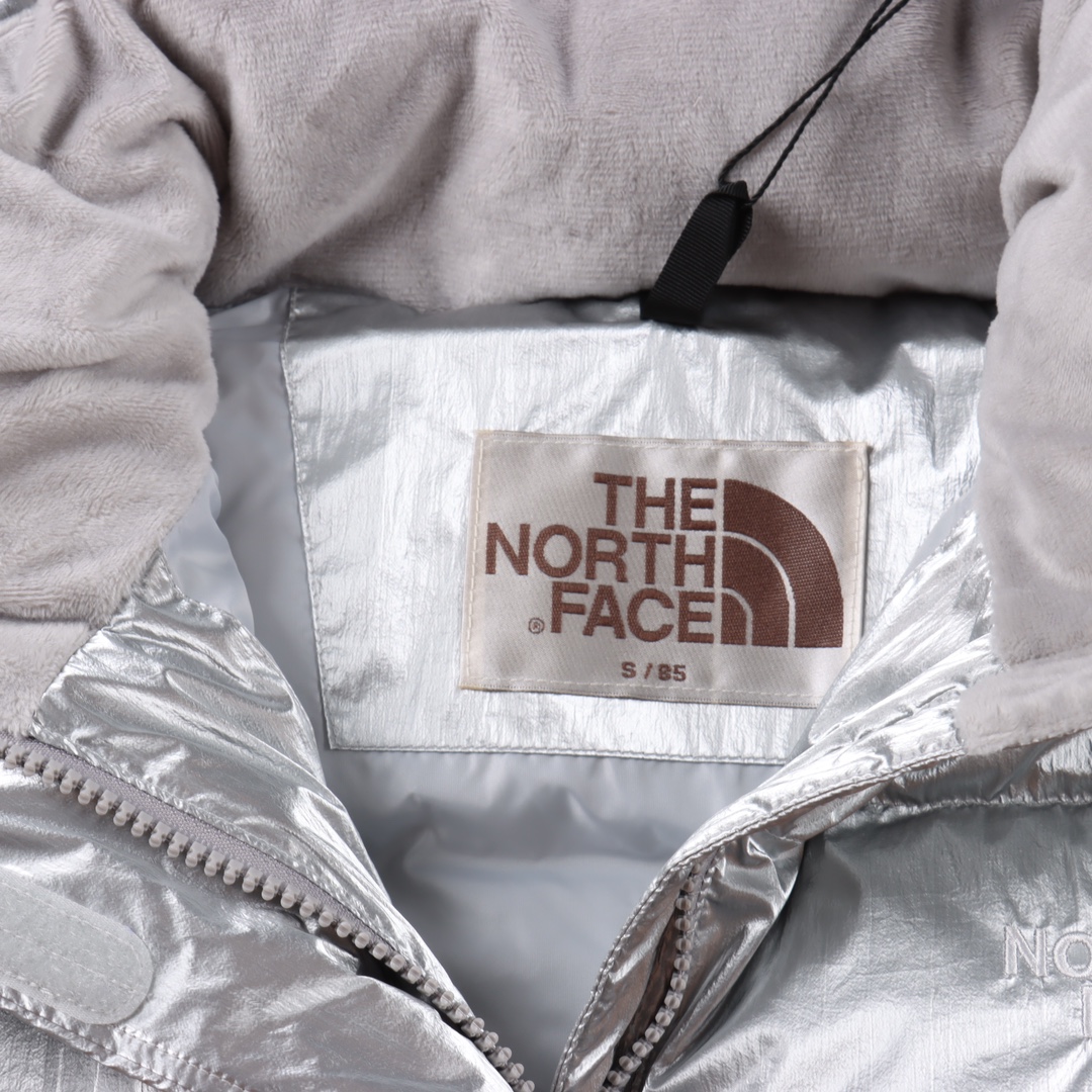 THE NORTH FACE TNF 北面 22SS 86短款北面二合一脱袖羽绒服