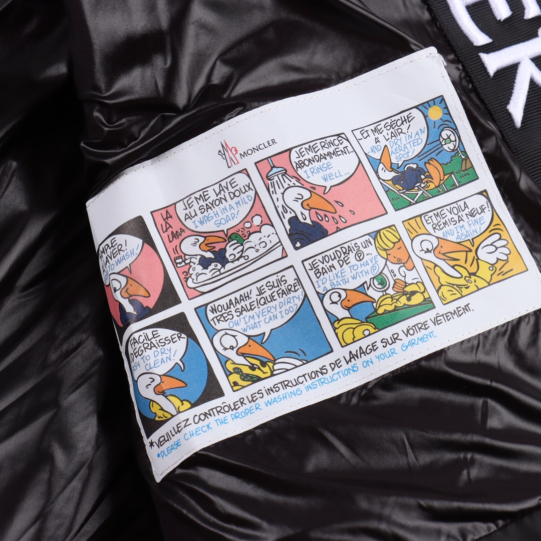 ONCLER/蒙口 内里门襟刺绣字母logo羽绒服21新款潮流连帽羽绒服