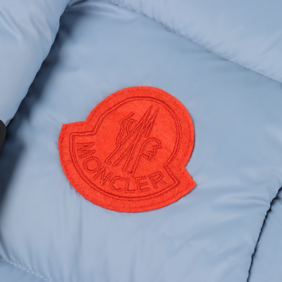 Moncler /蒙口 24Fw CYCLONE大标可拆袖连帽羽绒服
