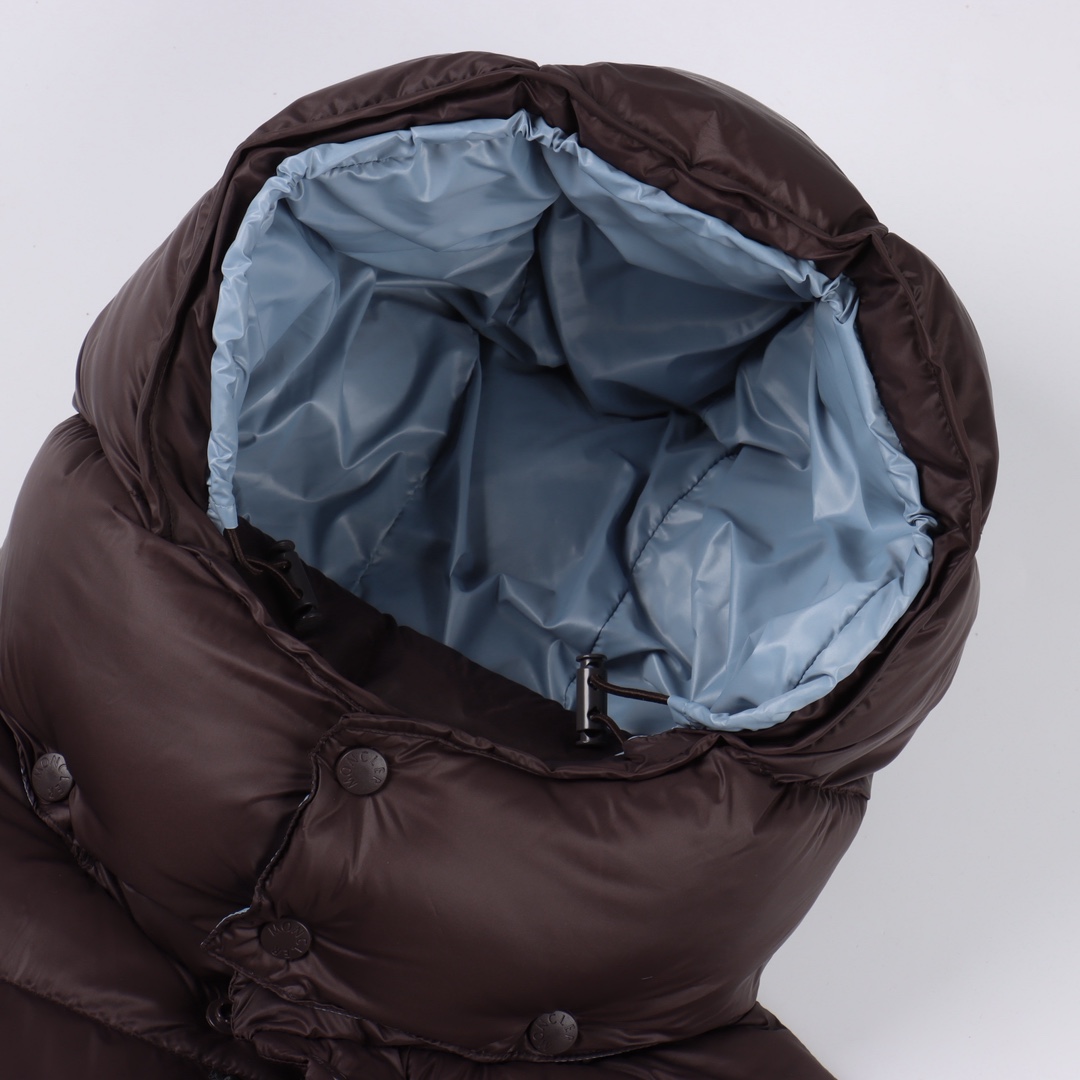 ONCLER /蒙口 24Fw CYCLONE大标可拆袖连帽羽绒服