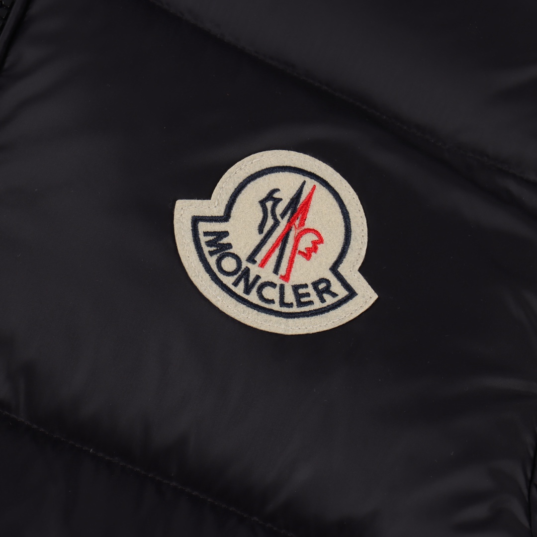 Monclet蒙口Citala立领羽绒服 大标爆款轻鹅绒男女同款羽绒服夹克外套 黑色 蓝色-Chinese UA Cheap High Quatity Brand Clothes Bags handbags Sneakers wholesale wholesaler seller from China Factory suppliers Fashion Clothing Shoes best Quality Beautiful Price Monclet蒙口Citala立领羽绒服 大标爆款轻鹅绒男女同款羽绒服夹克外套 黑色 蓝色