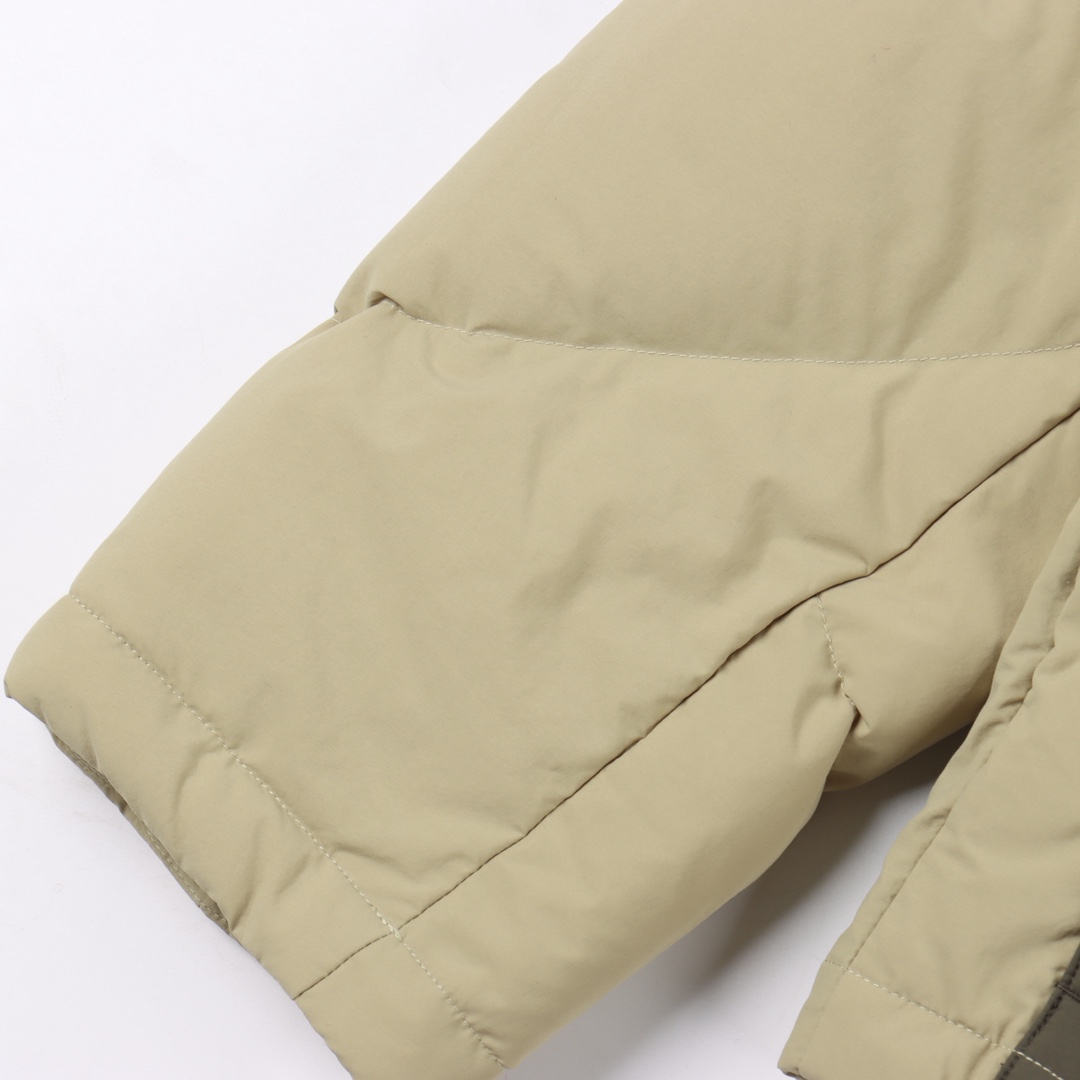 MONCLER GENIUSx菲董 联名款 FW23 拼接防水尼龙缝线连帽短款羽绒服 90白鸭绒