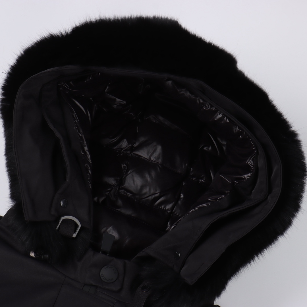 Moncler 蒙口 25秋冬 Bauges披肩连帽狐狸毛领羽绒服