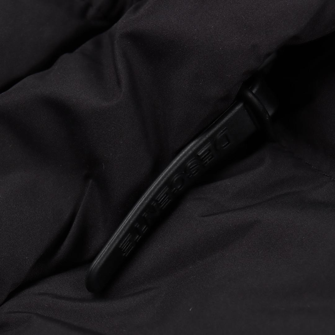 DESCENTE/ 迪桑特 25Fw 长款羽绒服