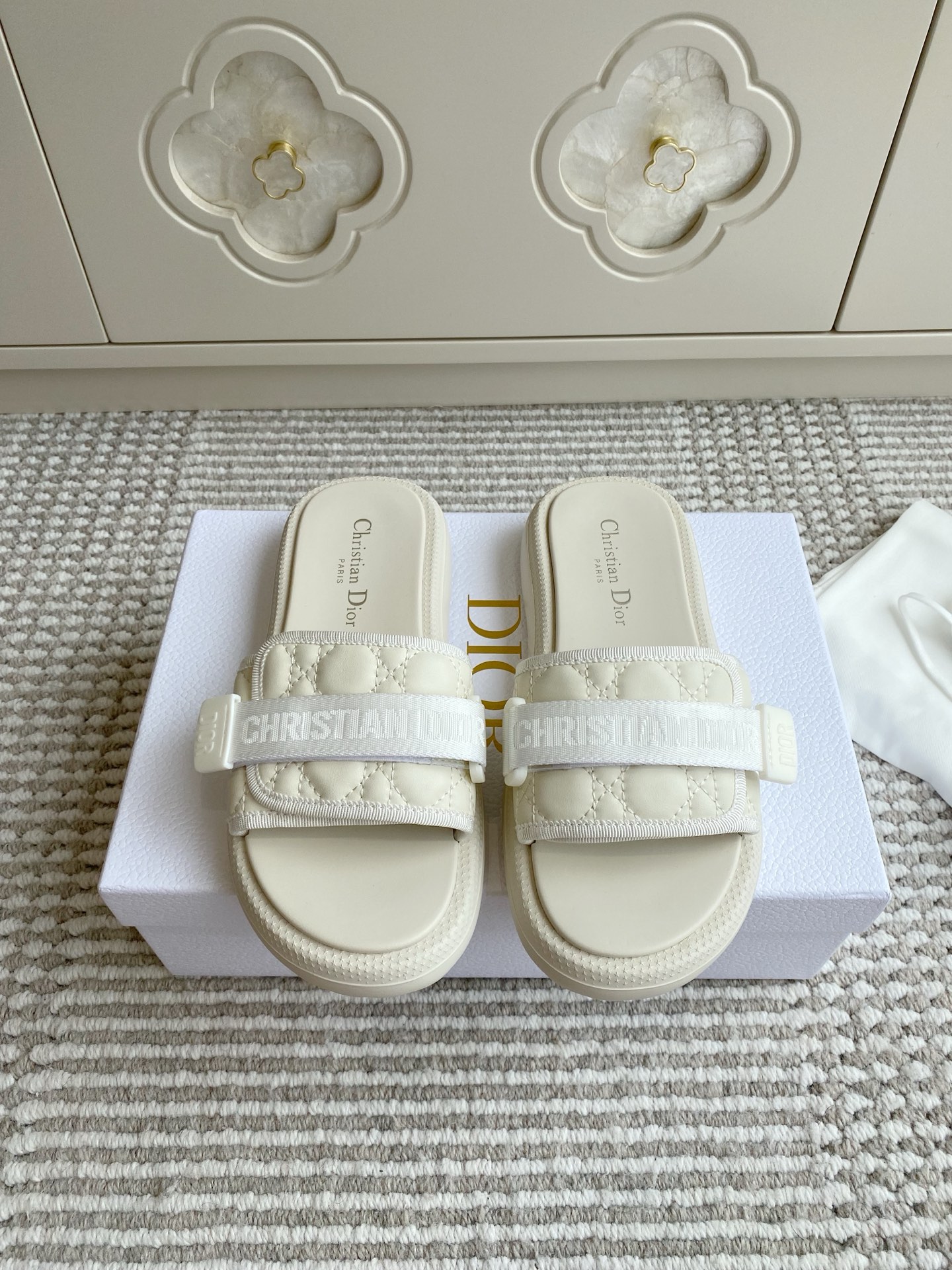 디올 신발 115389 Dior Shoes