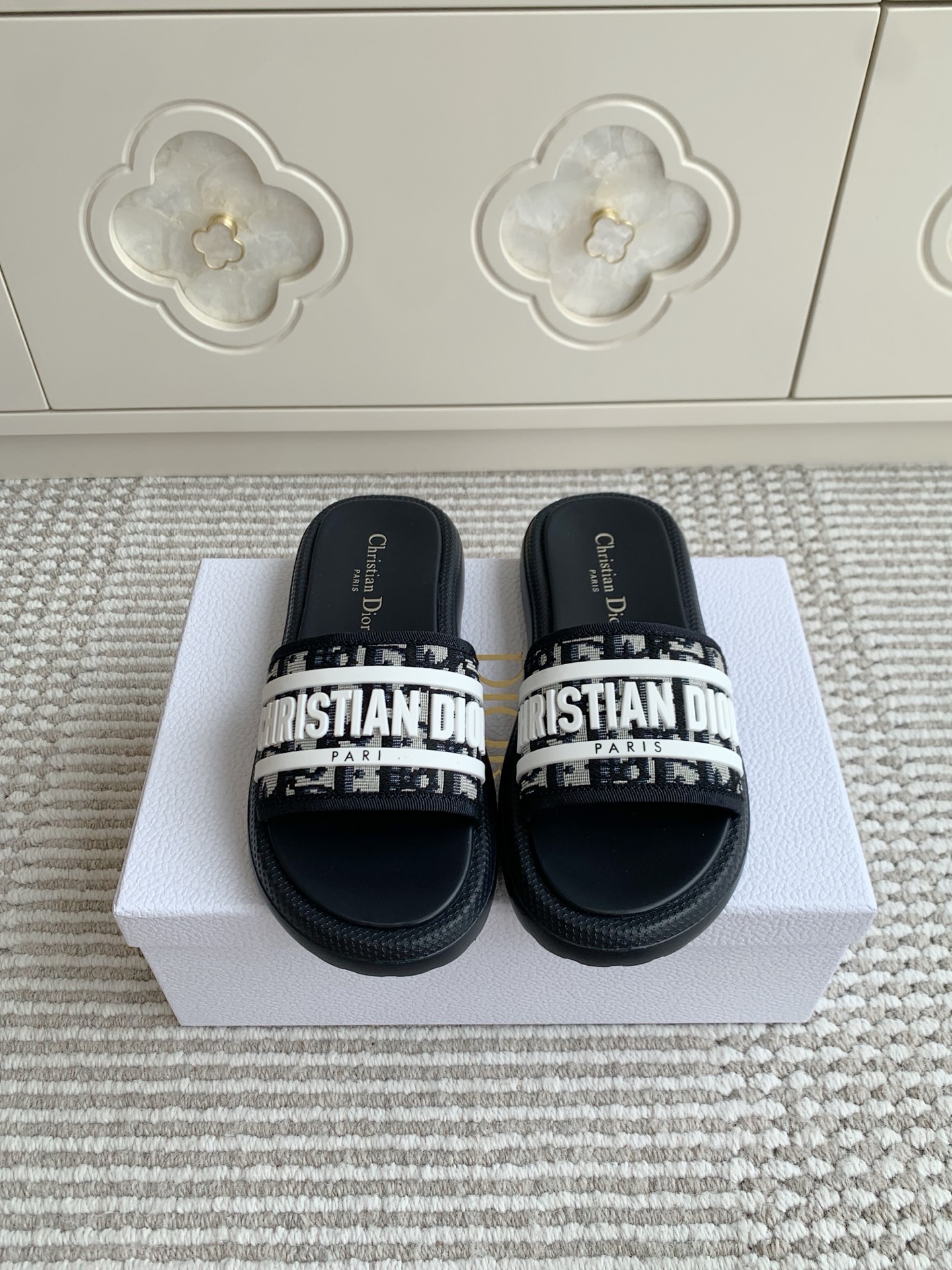 디올 신발 115387 Dior Shoes