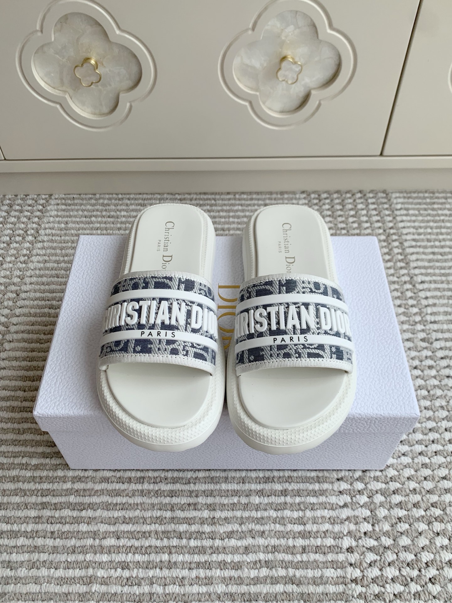 디올 신발 115386 Dior Shoes