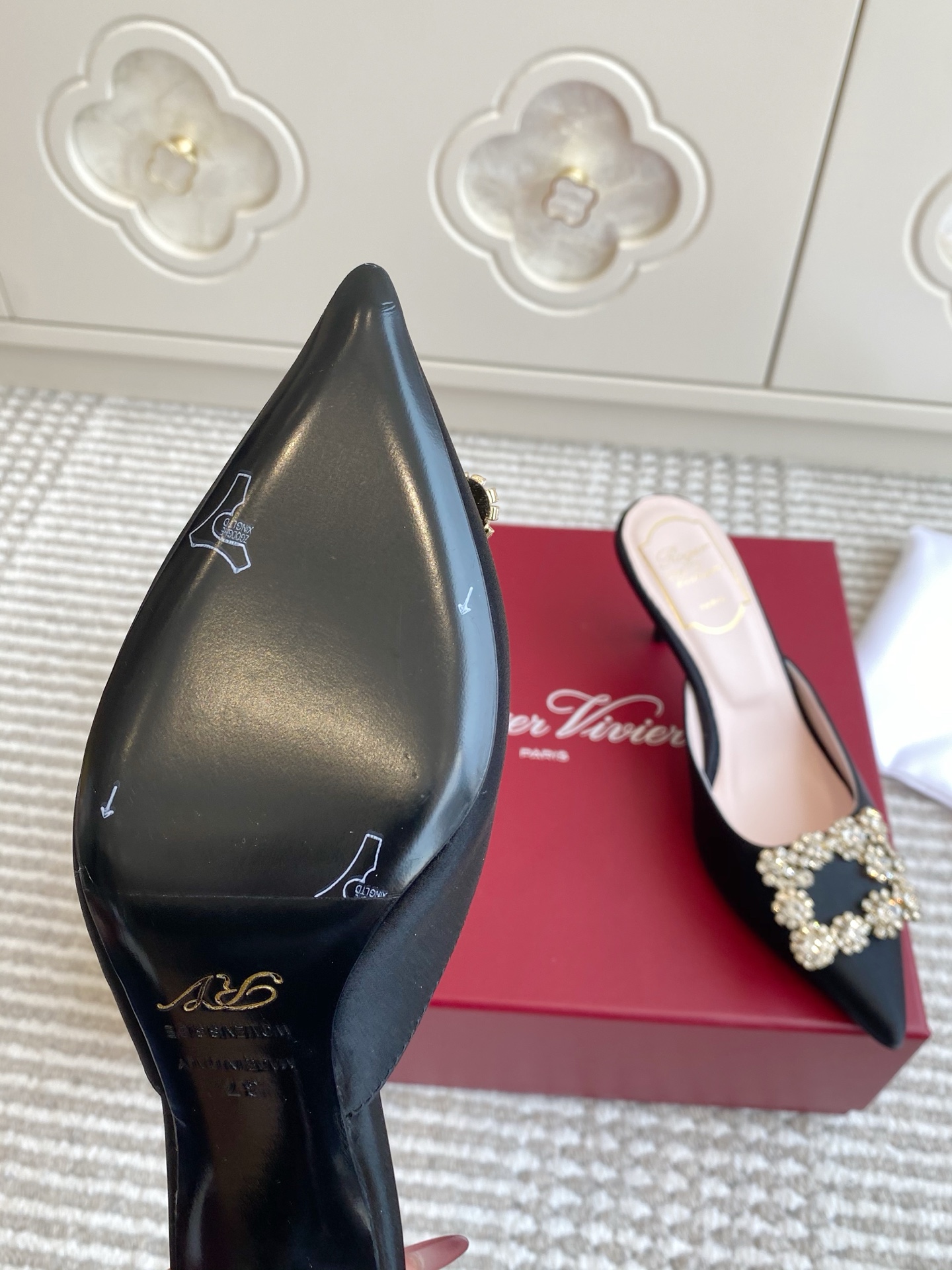Efflorescence Muller Silk Slippers – Elegant Handmade Shoes for Important Events - 图片 9