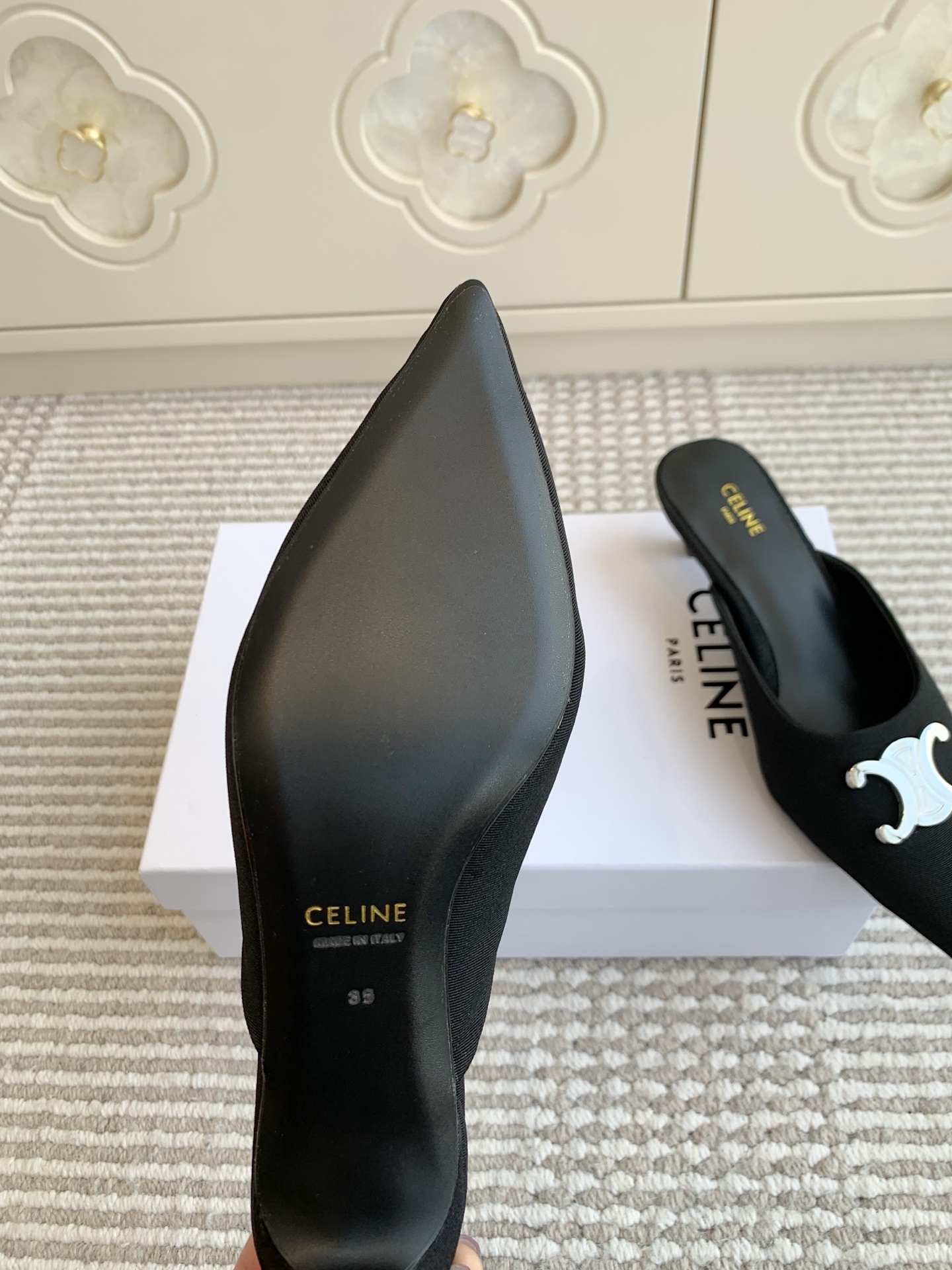 2025 SS Celine Selin Collection: Mueller Cat Slippers with Thin Heels - 图片 8