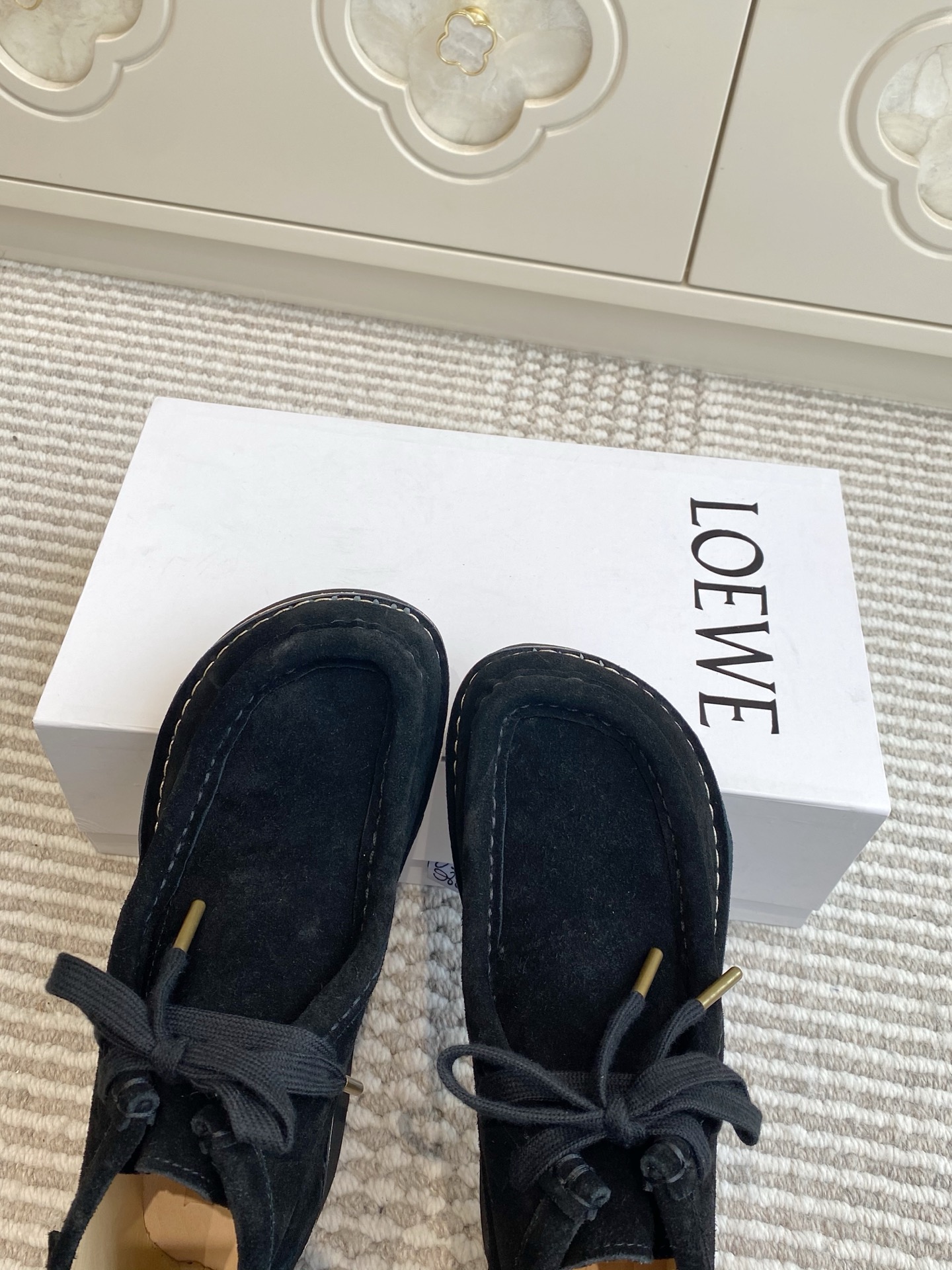 Title: P648 Lovers Derby Shoes Summary Summary: Round-head cow-skin shoes with mokasin-skin tips, logo colleges, rubber base, and comfy fit in sizes 35- - 图片 6