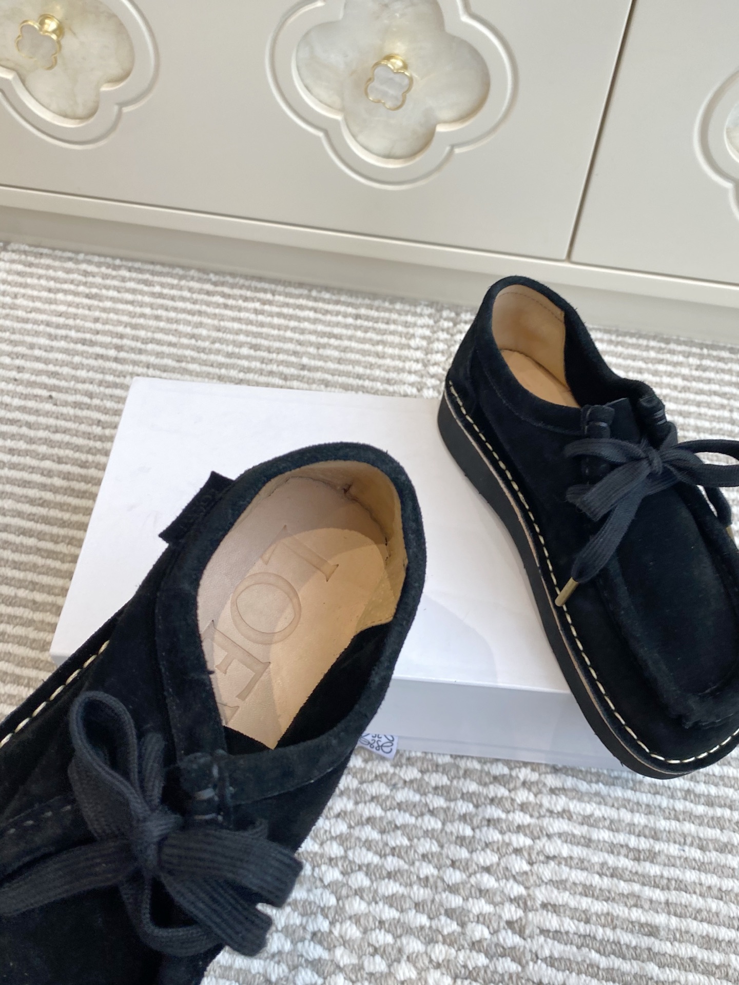 “Round-Head Cow-Skin Derby Shoes Review: Comfortable and Stylish Footwear for Men, Sizes 35-45” - 图片 7