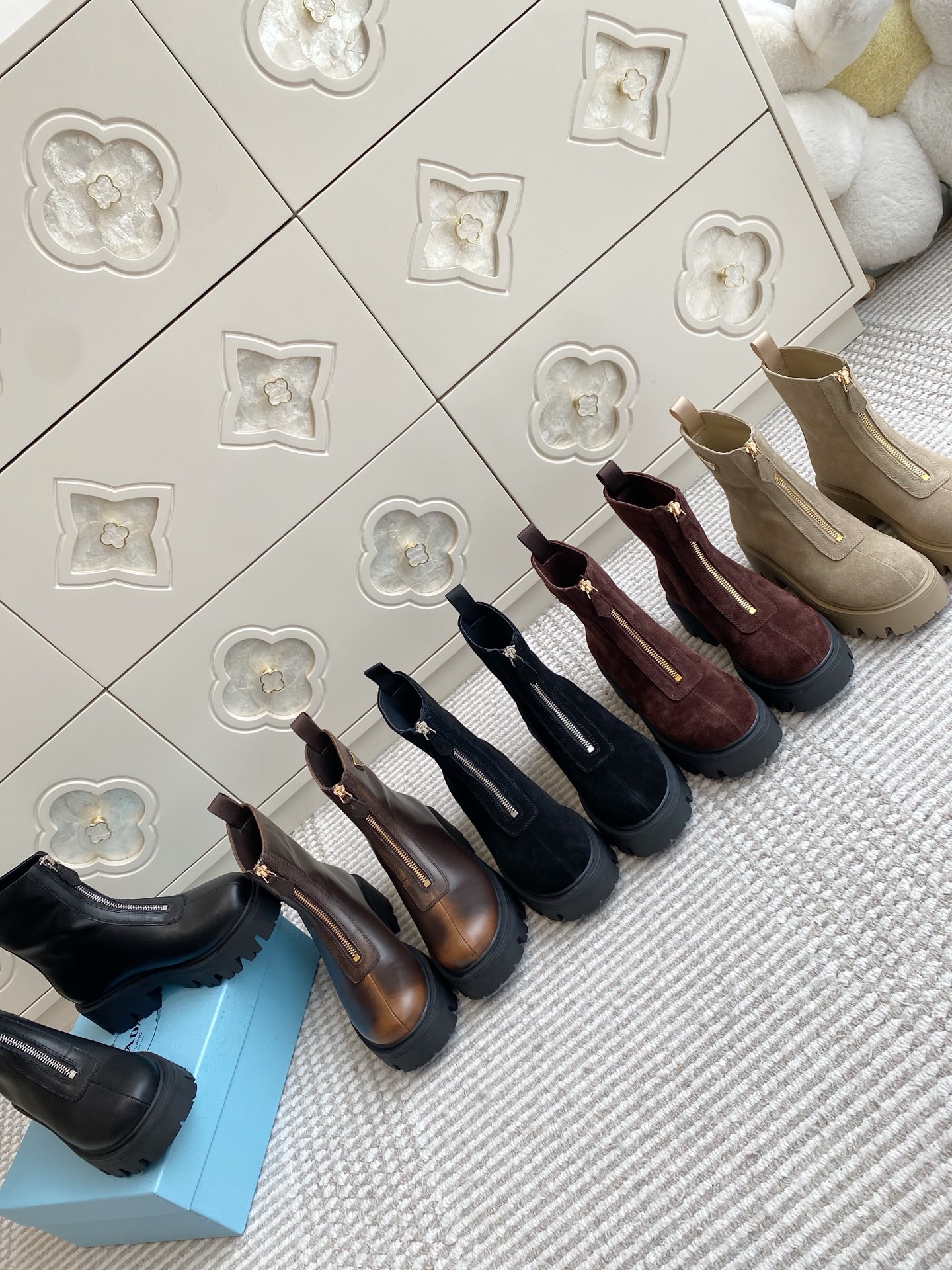 NO:543338,rada·New thick-soled short boots·Motor boots·35-41, boots, prada, boots19860909rada·新款厚底短靴·机车靴·35-41,靴子,prada,boots,Women's Shoes