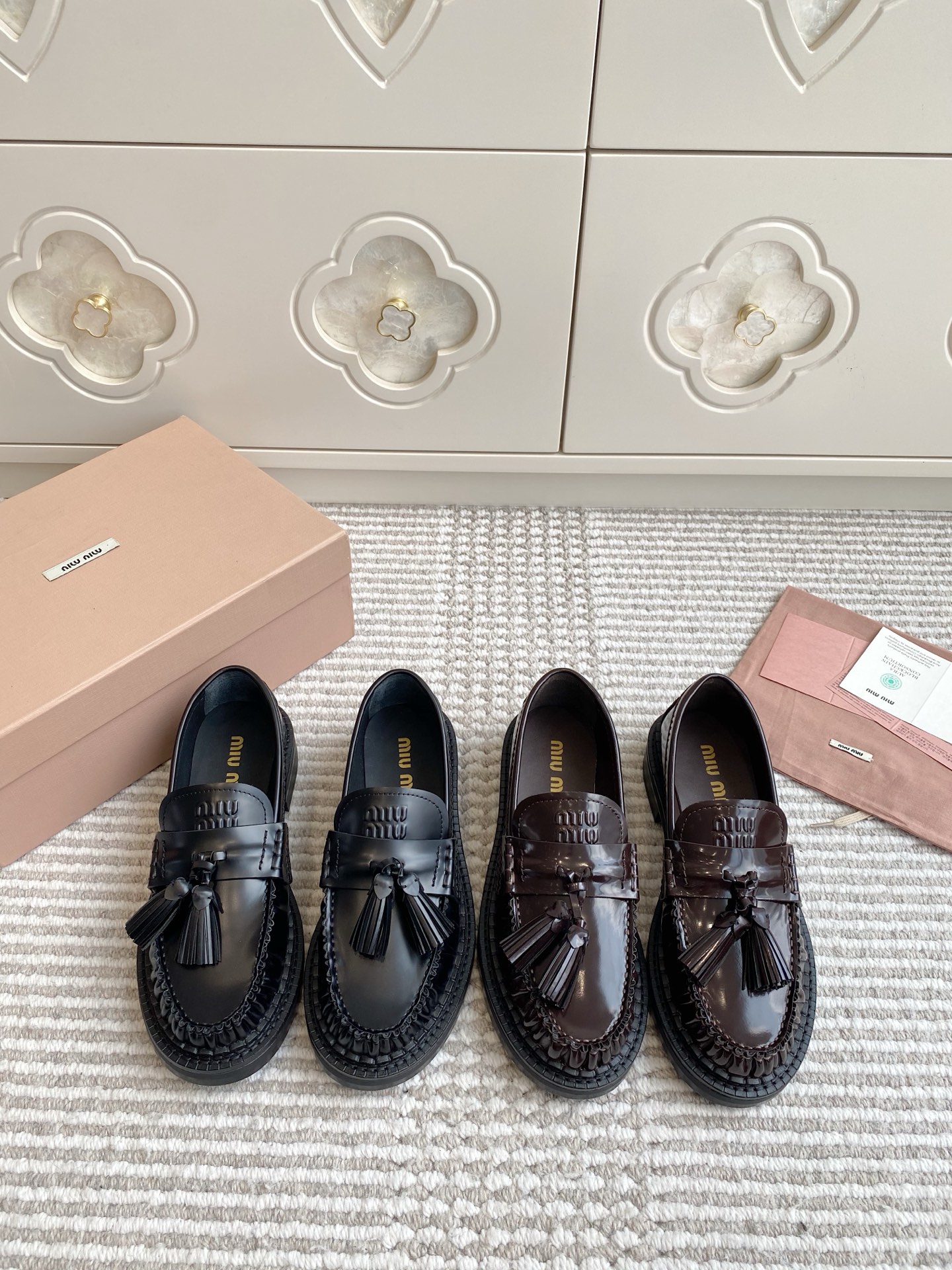 NO:543296,Miumiu·New tassel loafers·35-40, loafers, miumiu, loafers19860909Miumiu·新款流苏乐福鞋·35-40,乐福鞋,miumiu,loafers,Women's Shoes