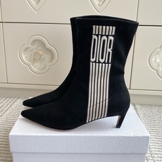 Dior 迪奥〰️秋冬新款🆕Optical-D刺绣织带弹力高筒靴 瘦腿女靴 ✔️明星同款CD字母logo立体刺绣提花Gr Dior 迪奥〰️秋冬新款🆕Optical-D刺绣织带弹力高筒靴 瘦腿女靴 ✔️明星同款CD字母logo立体刺绣提花Gr