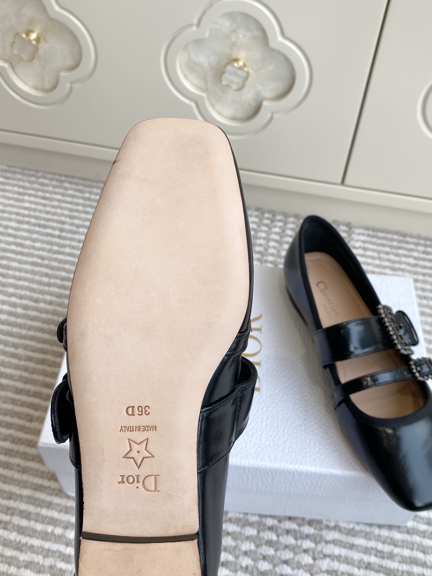 Dior D-New Ballet Black Leather Mary Jane Flats with Buckle Detail 10 i1759691179075 9979 0 8