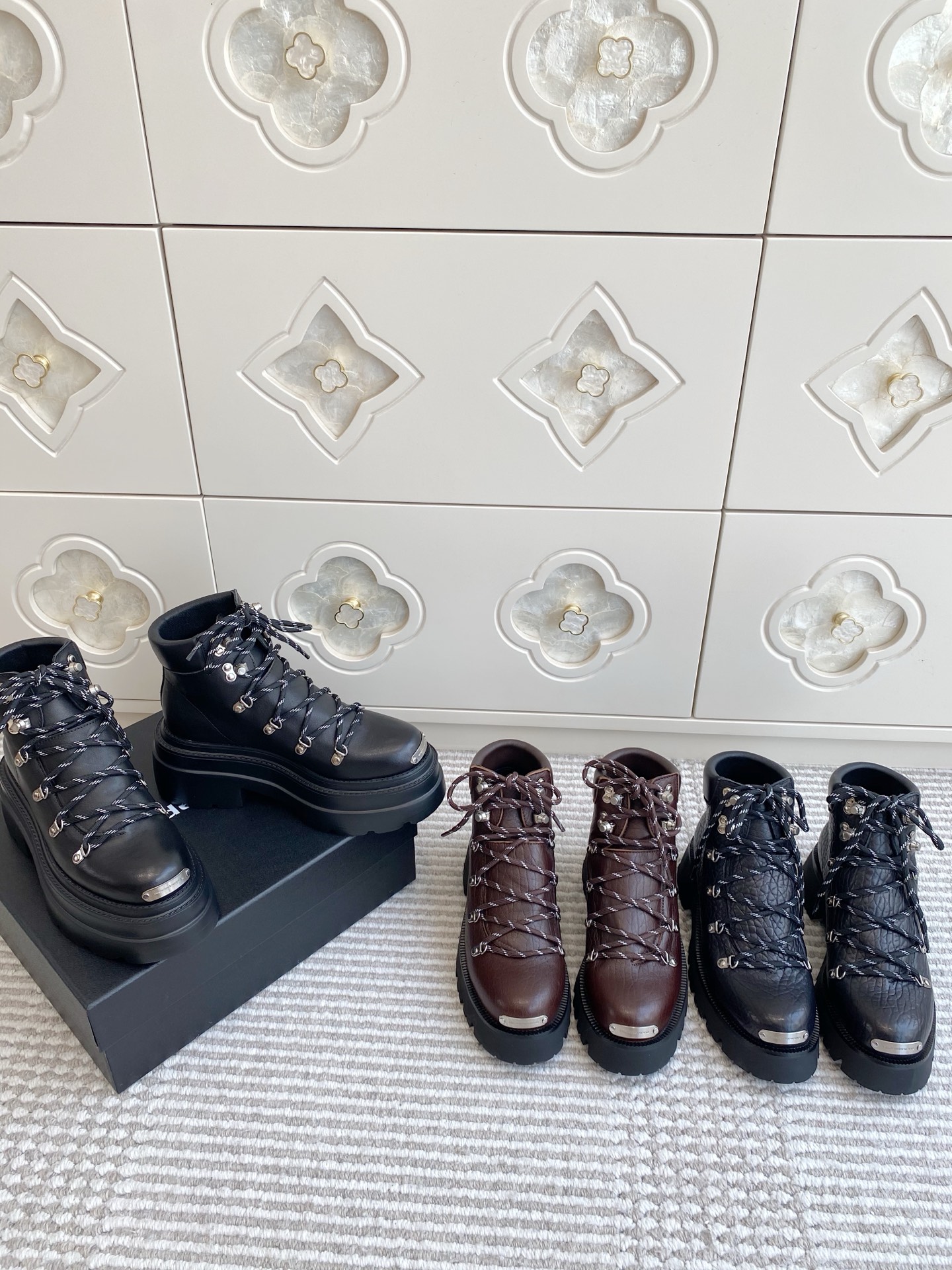 NO:561748,AW·王·thick-soled short boots·35-41,boots,alexander wang,boots19860909AW·大王·厚底短靴·35-41,靴子,alexander wang,boots,Women's Shoes