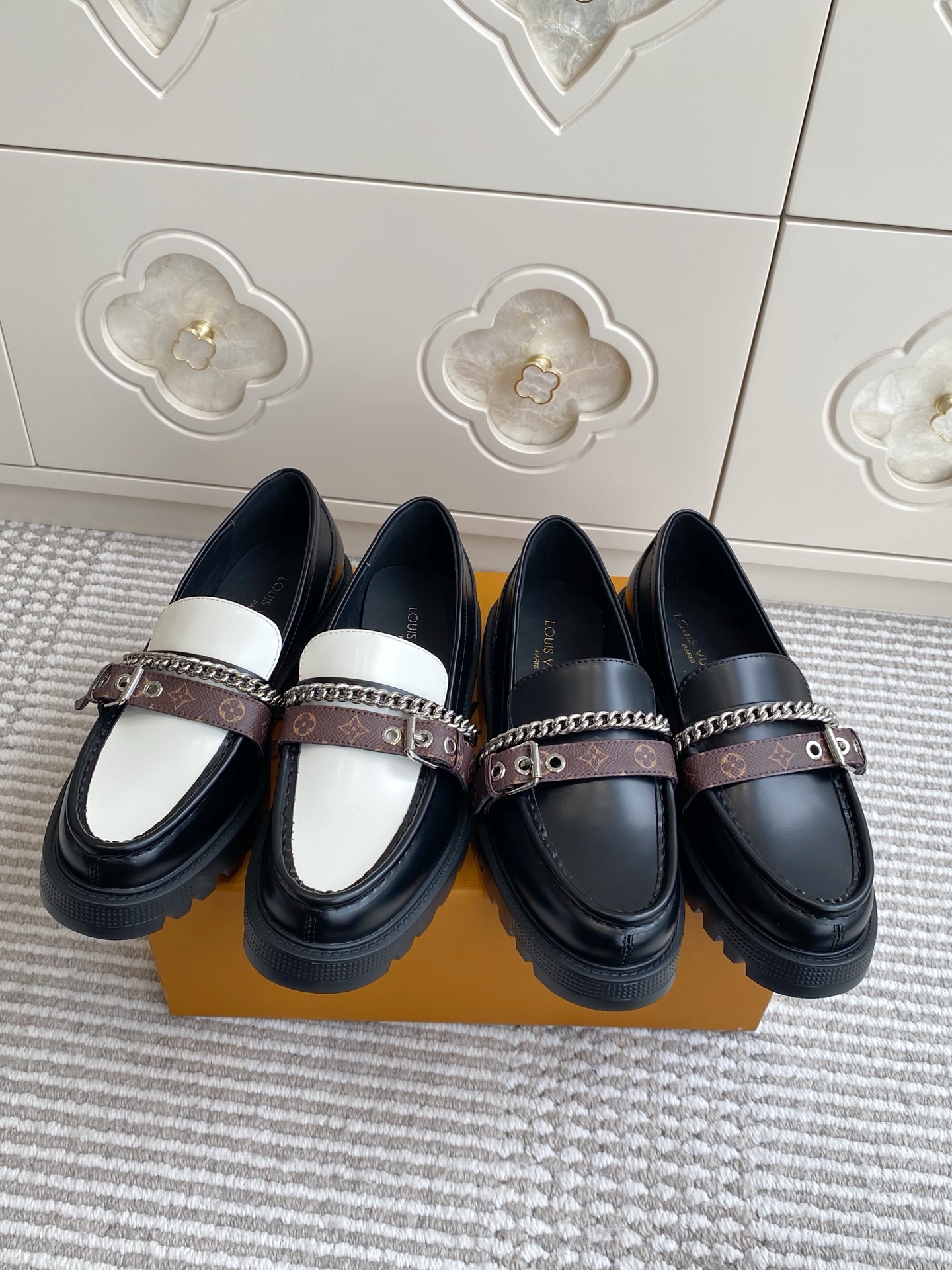 NO:645693,LV·thick-soled loafers,loafers,louis vuitton,loafers19860909LV·厚底乐福鞋,乐福鞋,louis vuitton,loafers,Women's Shoes
