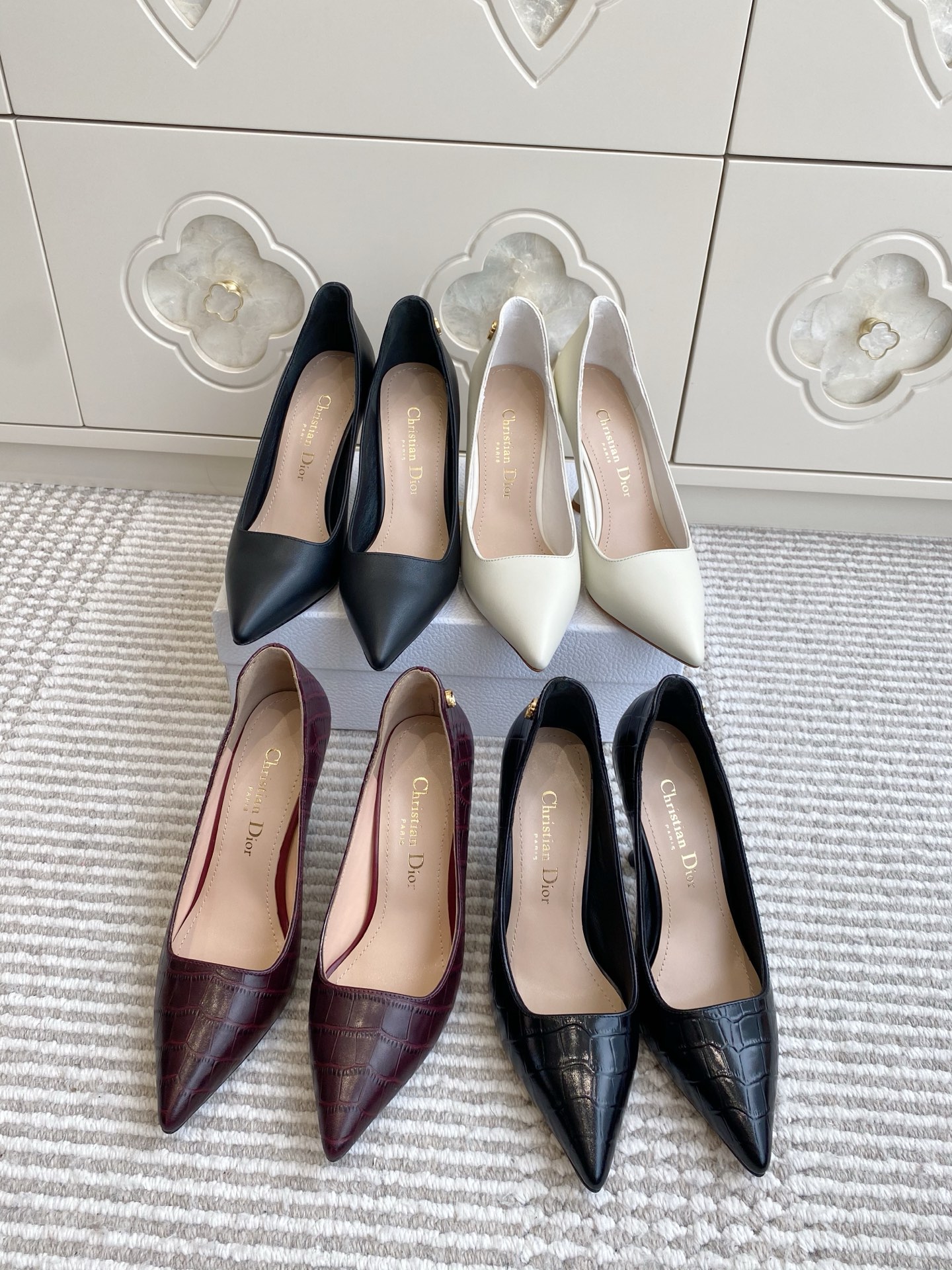 NO:645630,Dior·high heels pointed toe shoes·35-42,high heels shoes,dior,high heels19860909Dior·高跟尖头单鞋·35-42,高跟鞋单鞋,dior,high heels,Women's Shoes