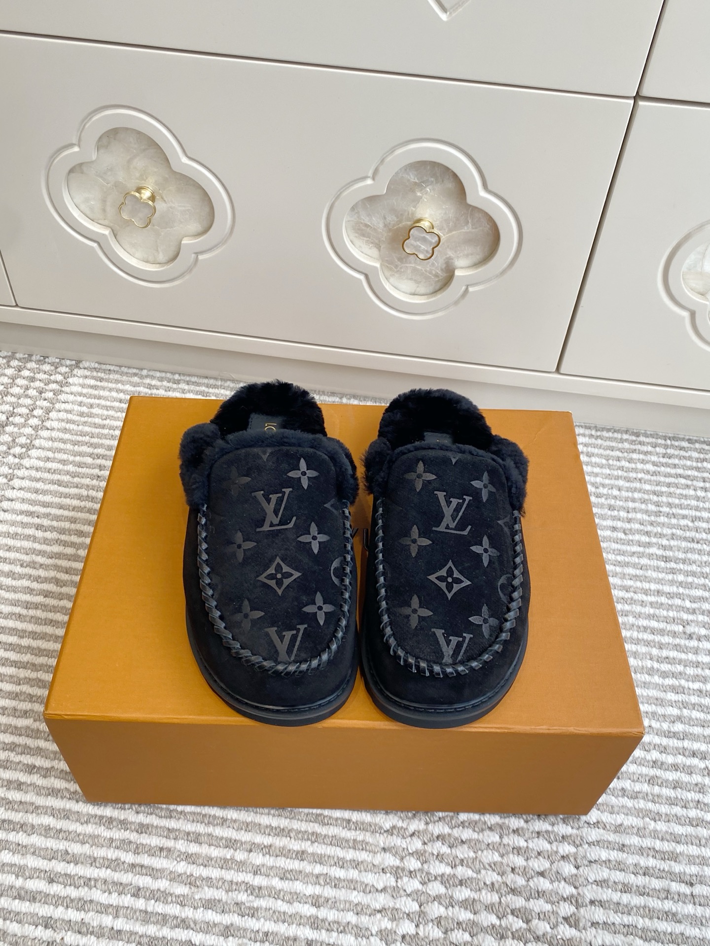 Louis Vuitton Women's Suede Wool Slippers Mules, Cozy & Stylish - US Size 5-10