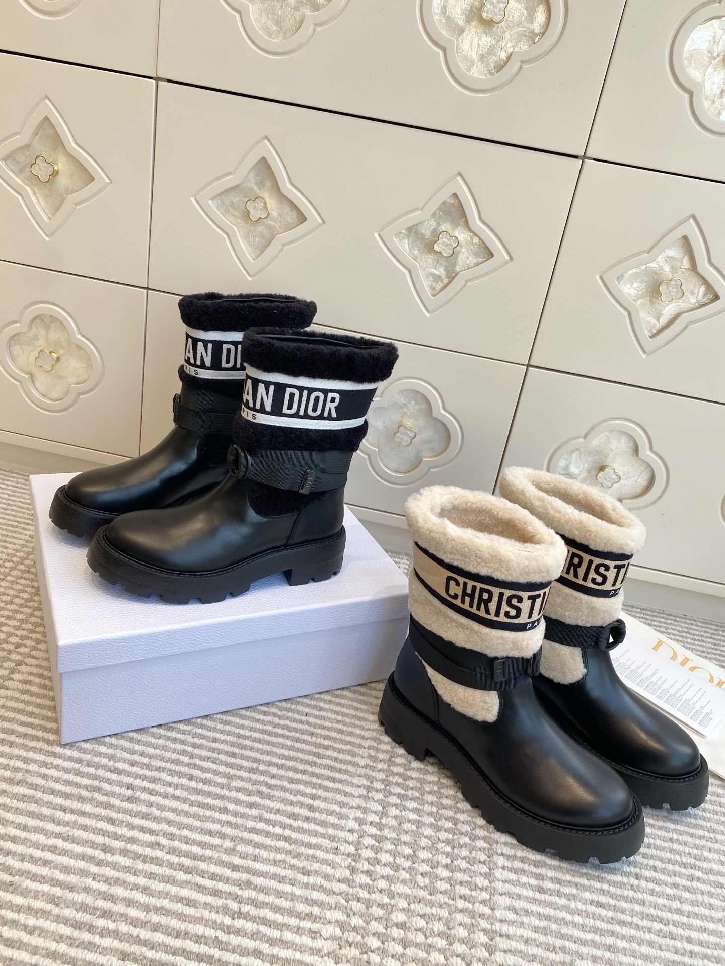 NO:645635,Dior·thick-soled wool short boots·35-41,boots snow boots,dior,boots19860909Dior·厚底羊毛短靴·35-41,靴子雪地靴,dior,boots,Women's Shoes