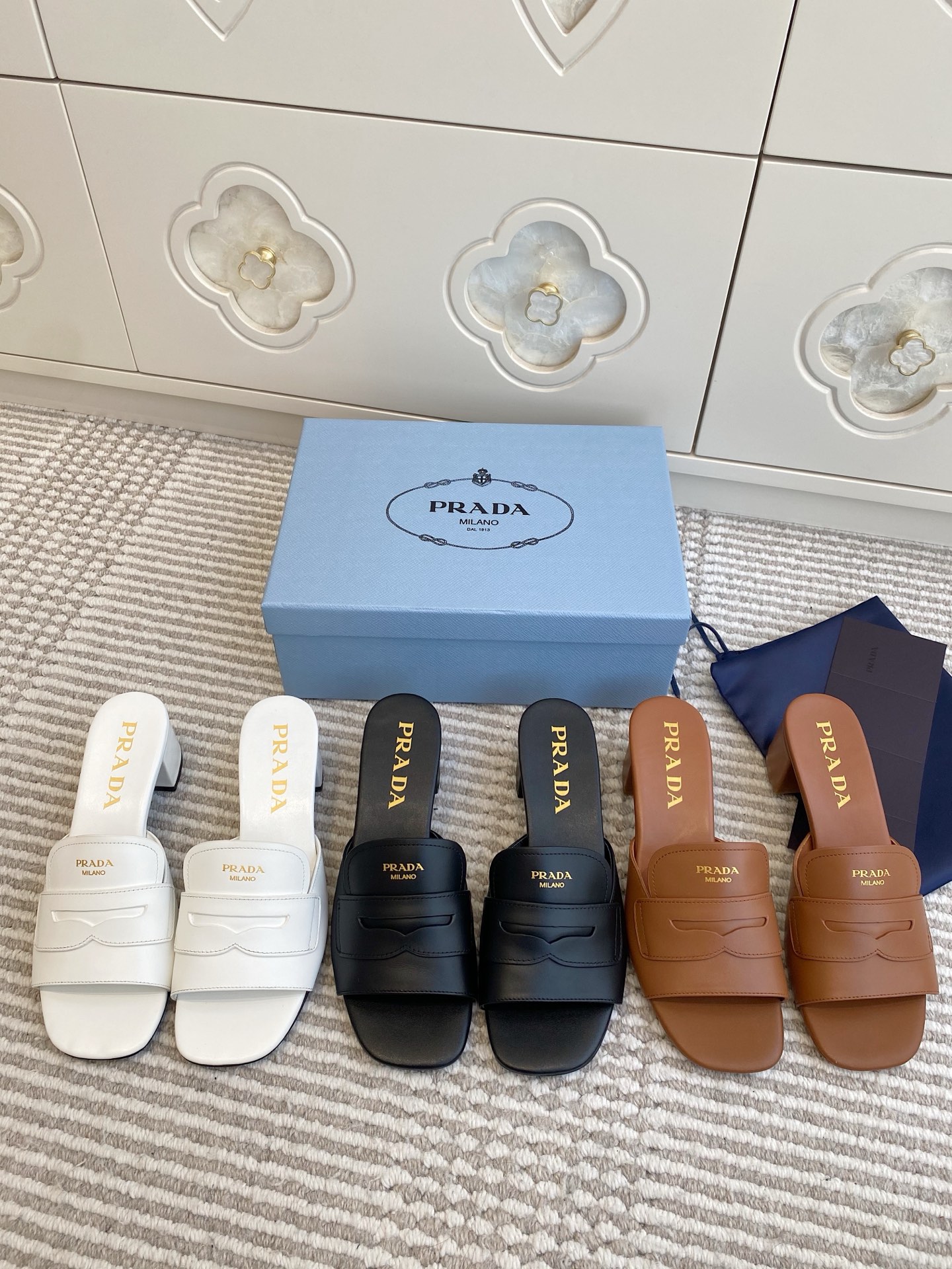 NO:750371,rada·new thick heel slippers, slippers, prada, slippers19860909rada·新款粗跟拖鞋,拖鞋,prada,slippers,Women's Shoes