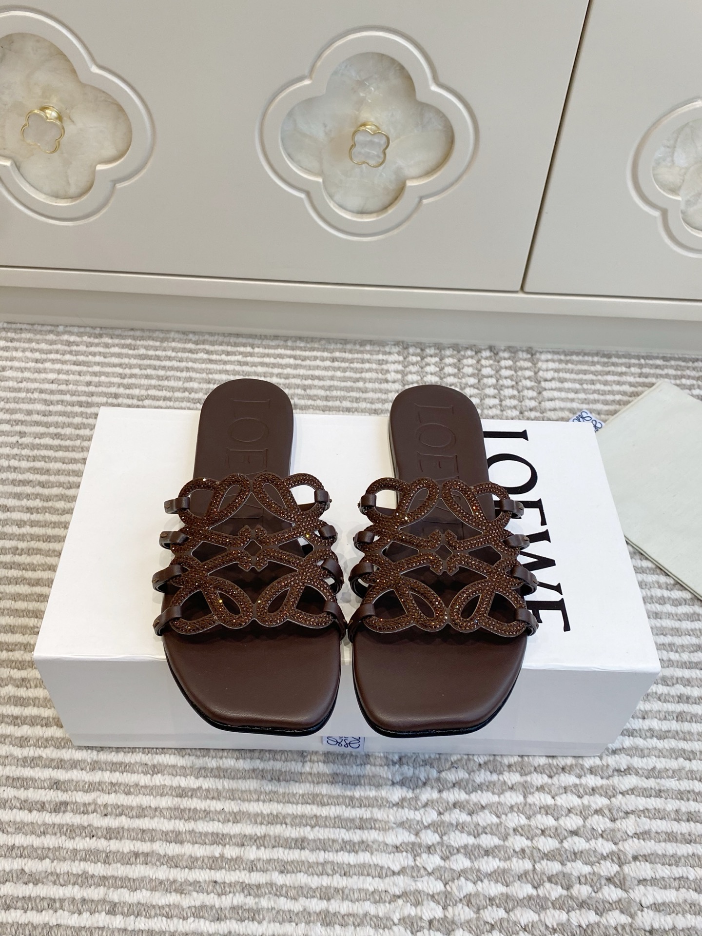 로에베 큐빅 하이힐 샌들 레플리카 42208