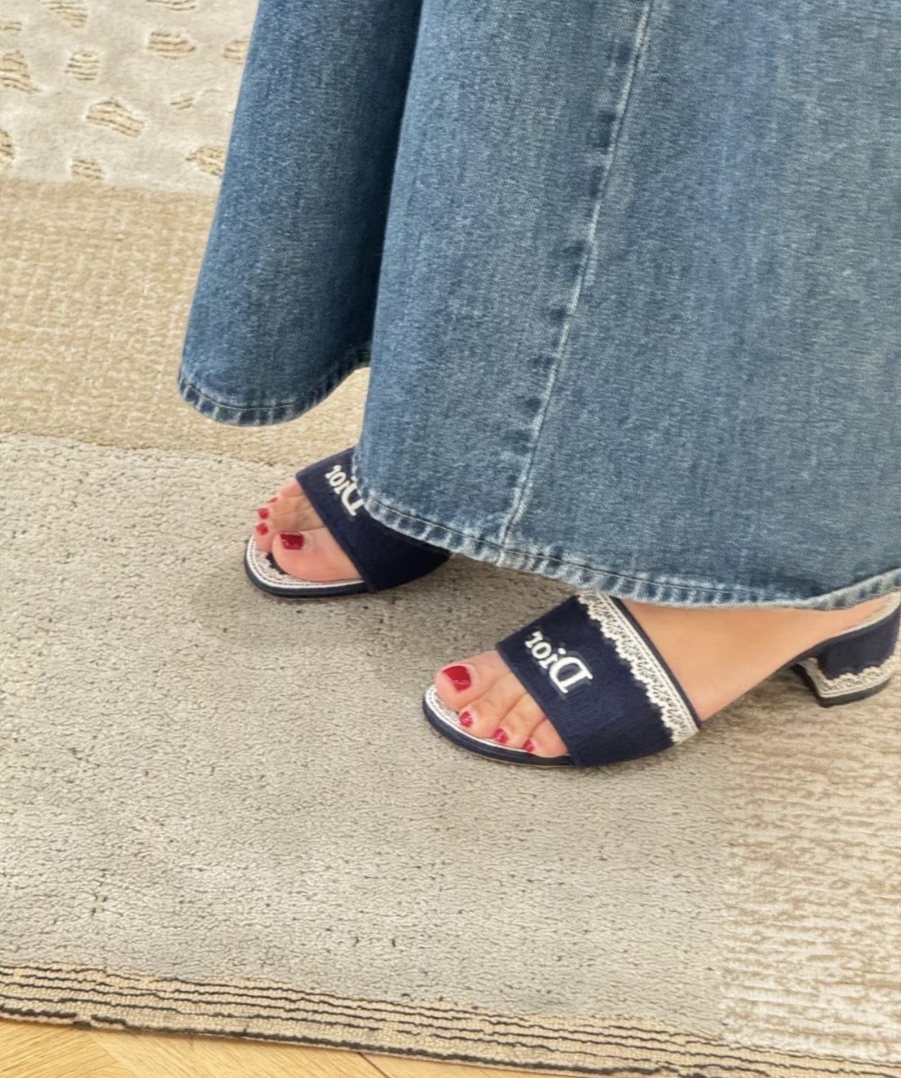 NO:924025,Wear romance on your feet, slippers, slippers19860909把浪漫穿在脚上,拖鞋,slippers,Women's Shoes