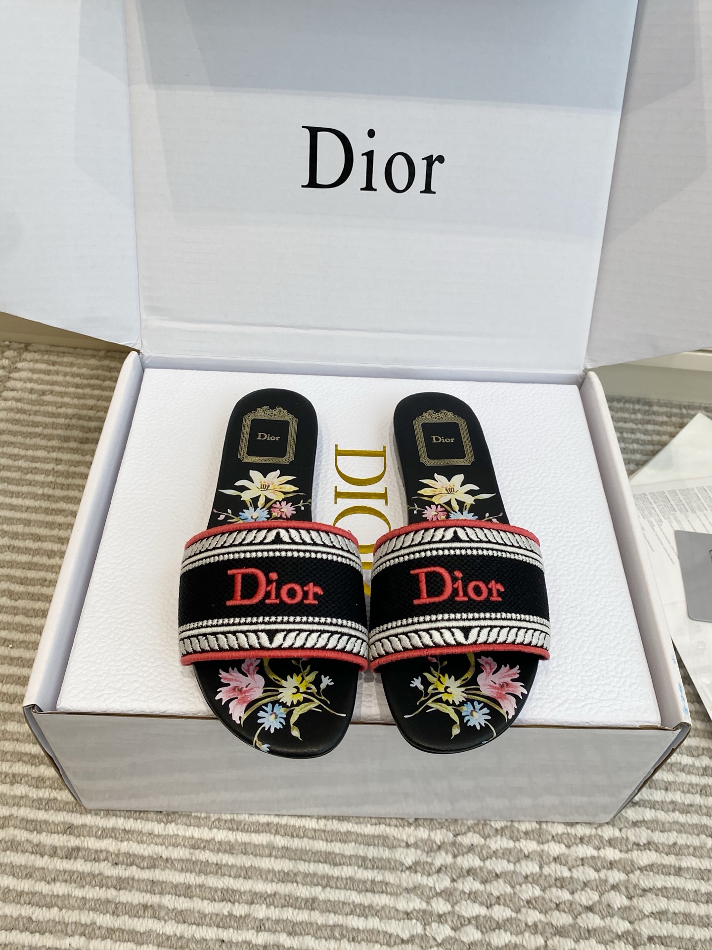 디올 Dway 램스킨 뮬 레플리카 41911