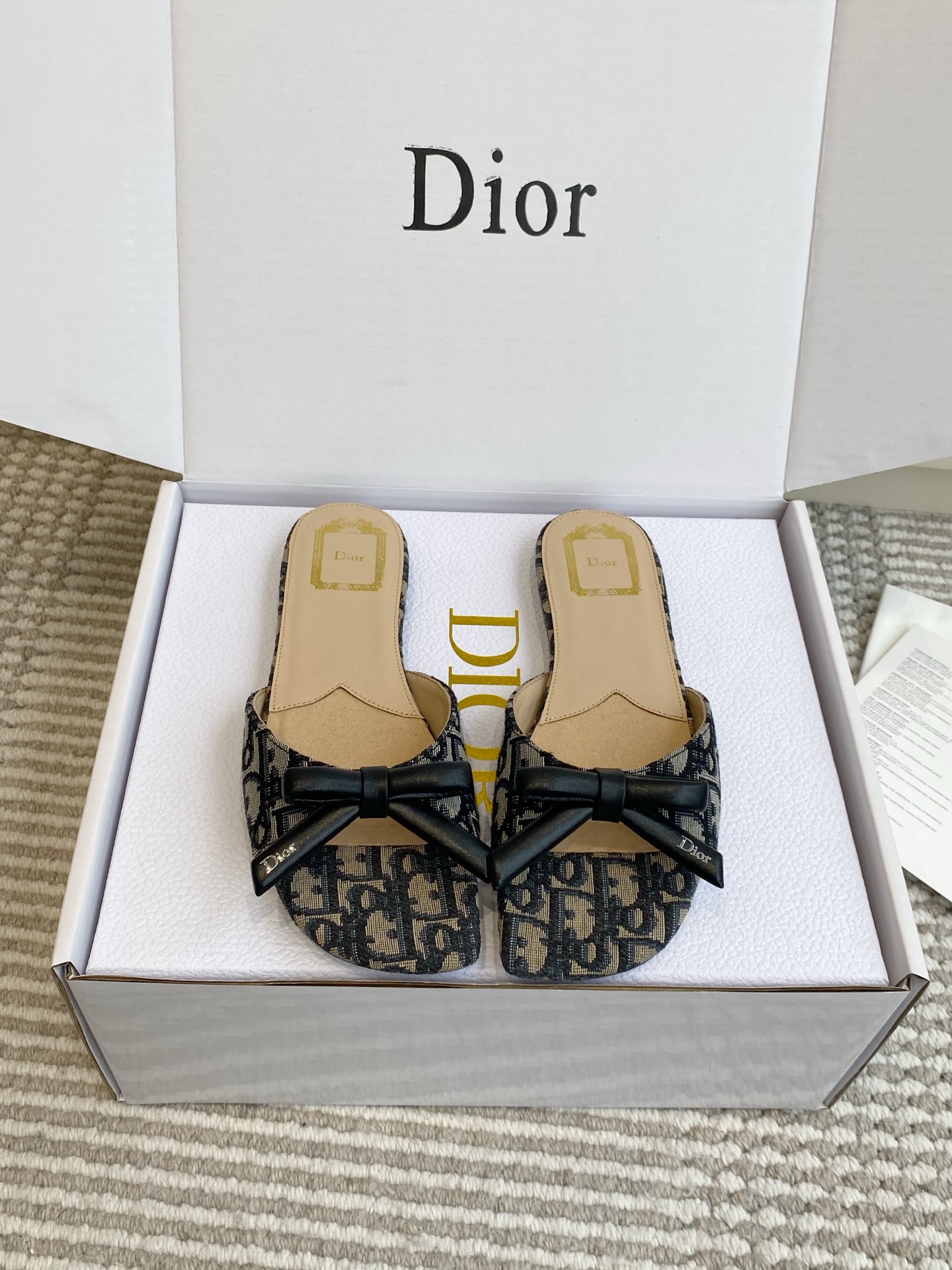 디올 신발 80028 Dior Shoes