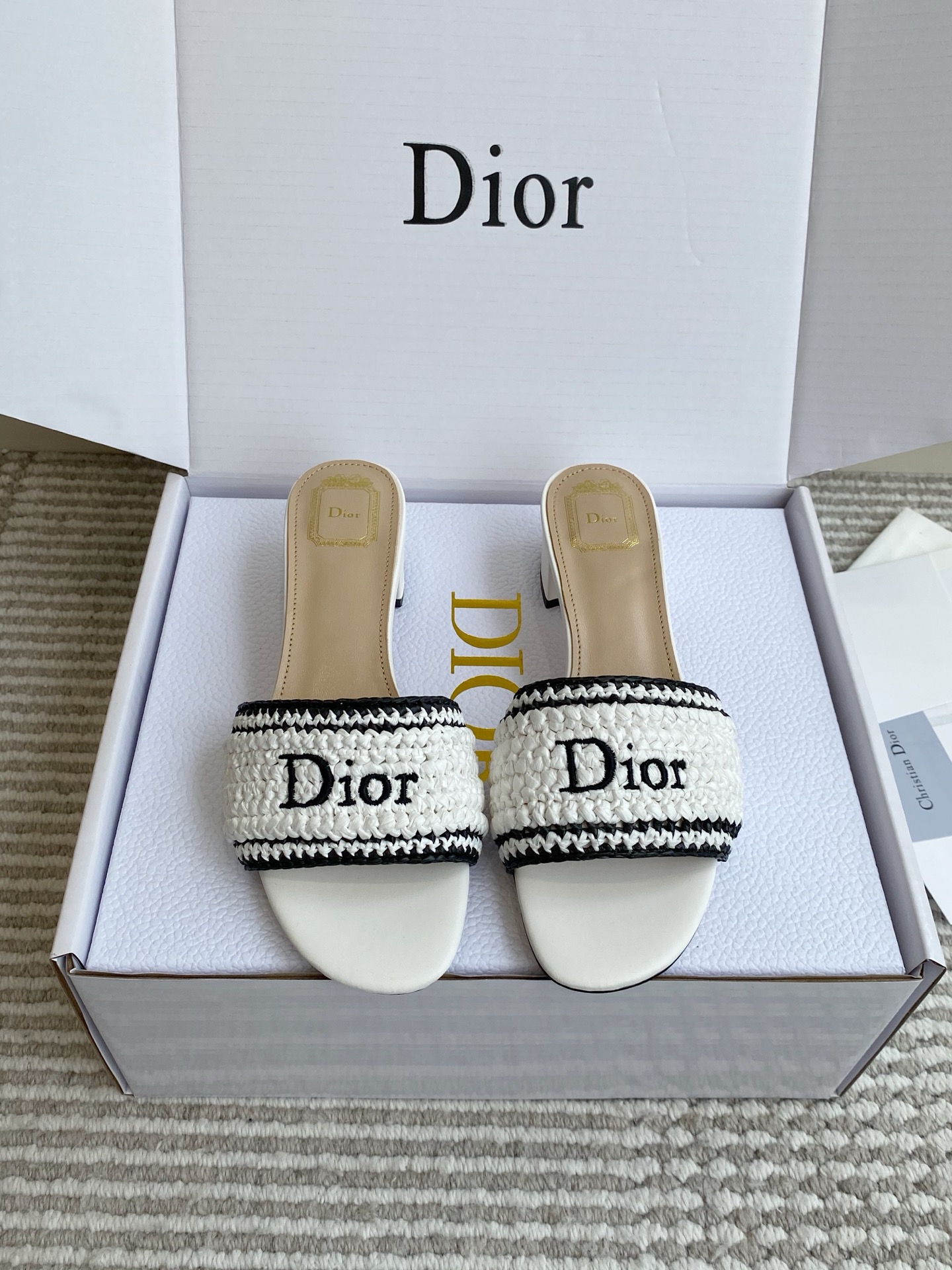 디올 신발 79984 Dior Shoes