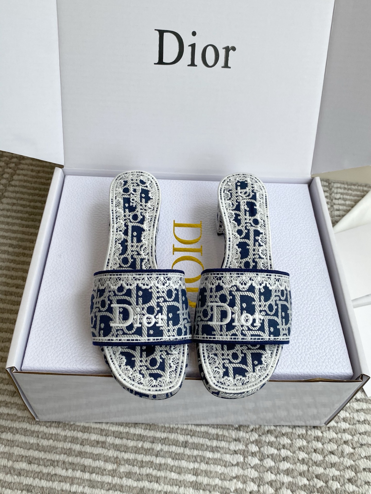 디올 신발 112909 Dior Shoes