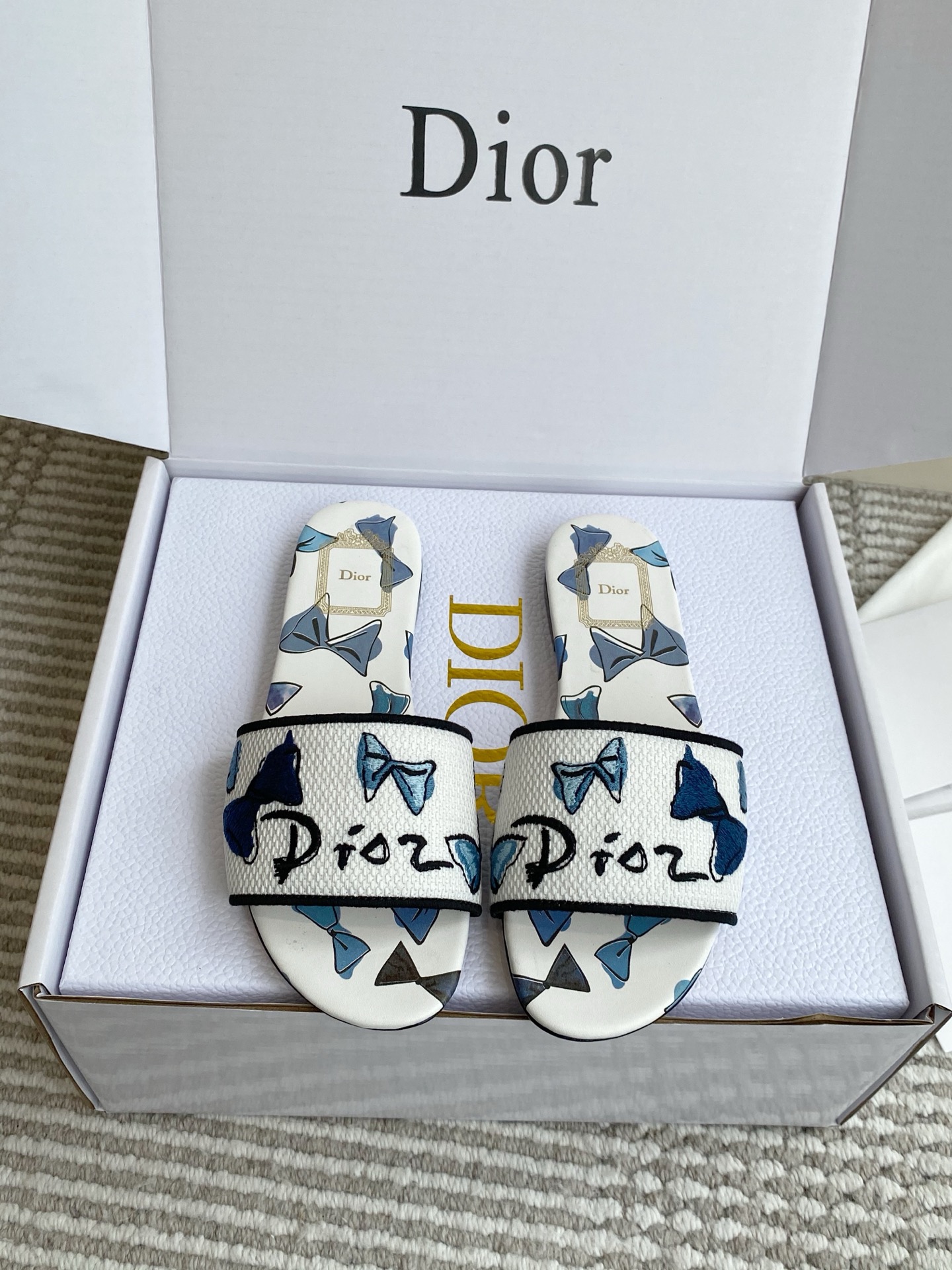 디올 신발 112904 Dior Shoes