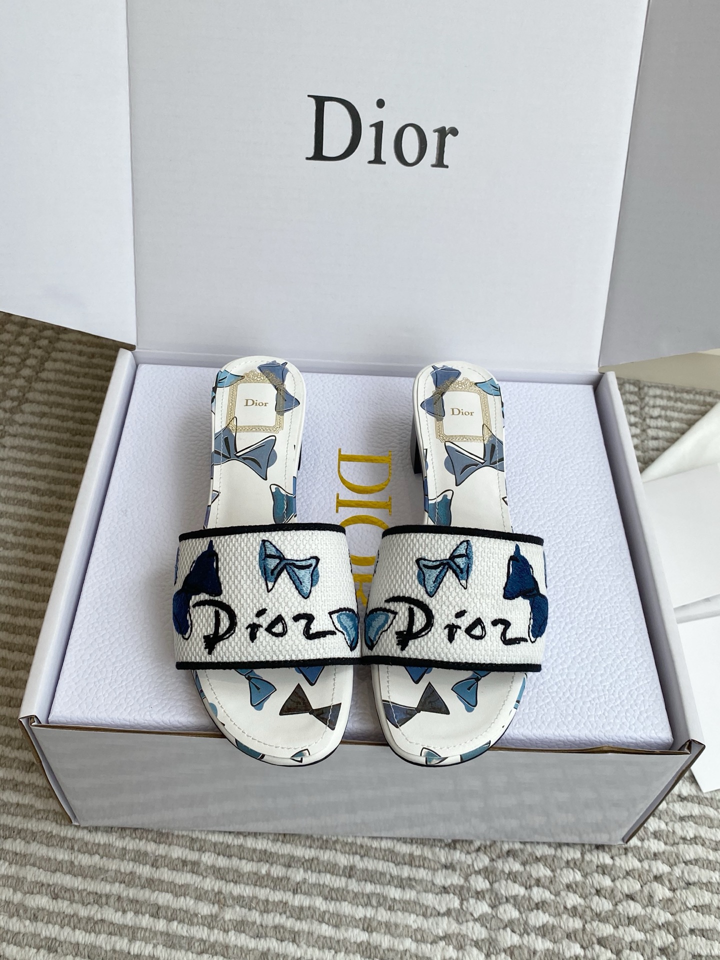 디올 신발 112903 Dior Shoes