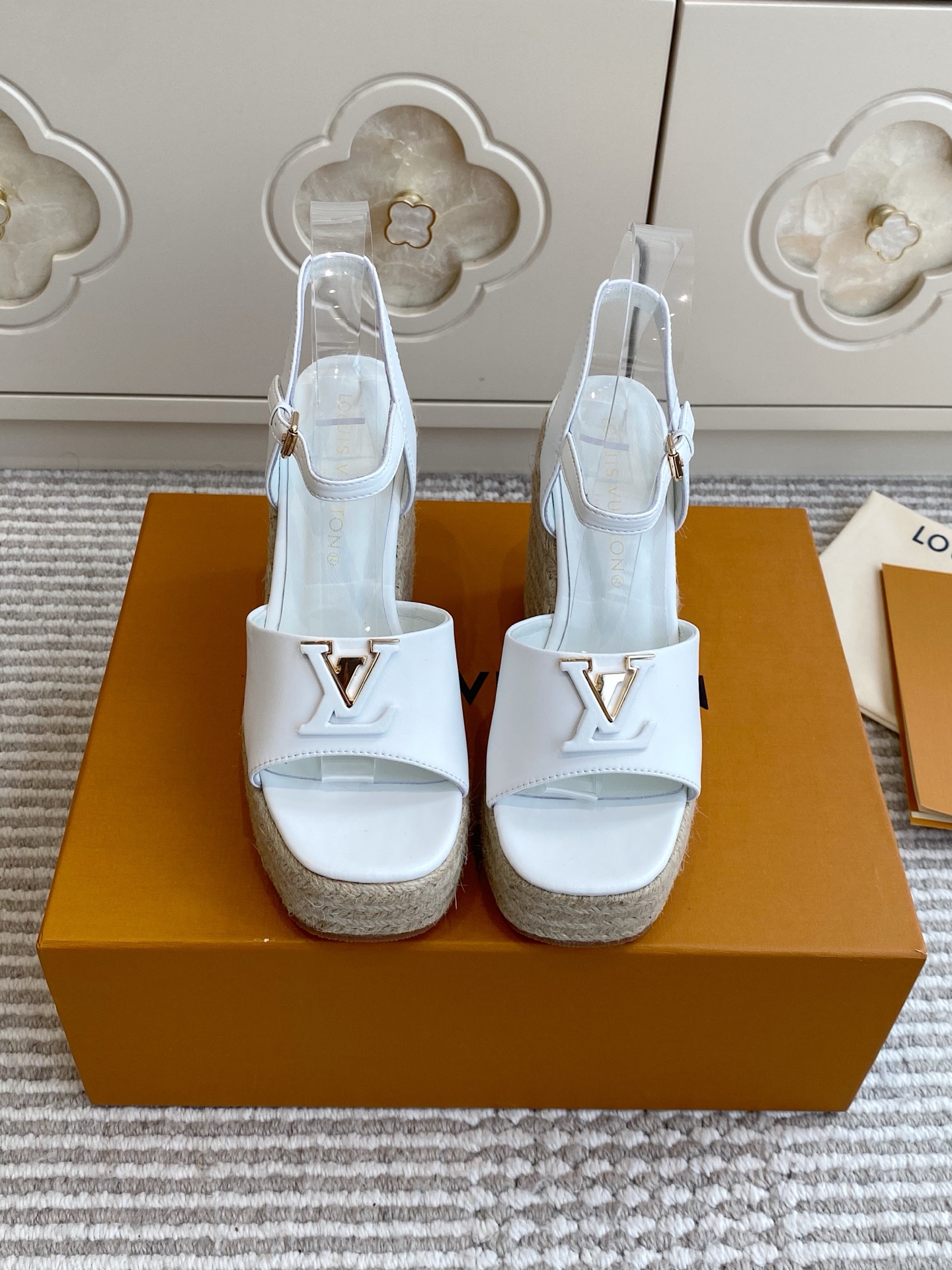 루이비통 신발 112868 Louis Vuitton Shoes