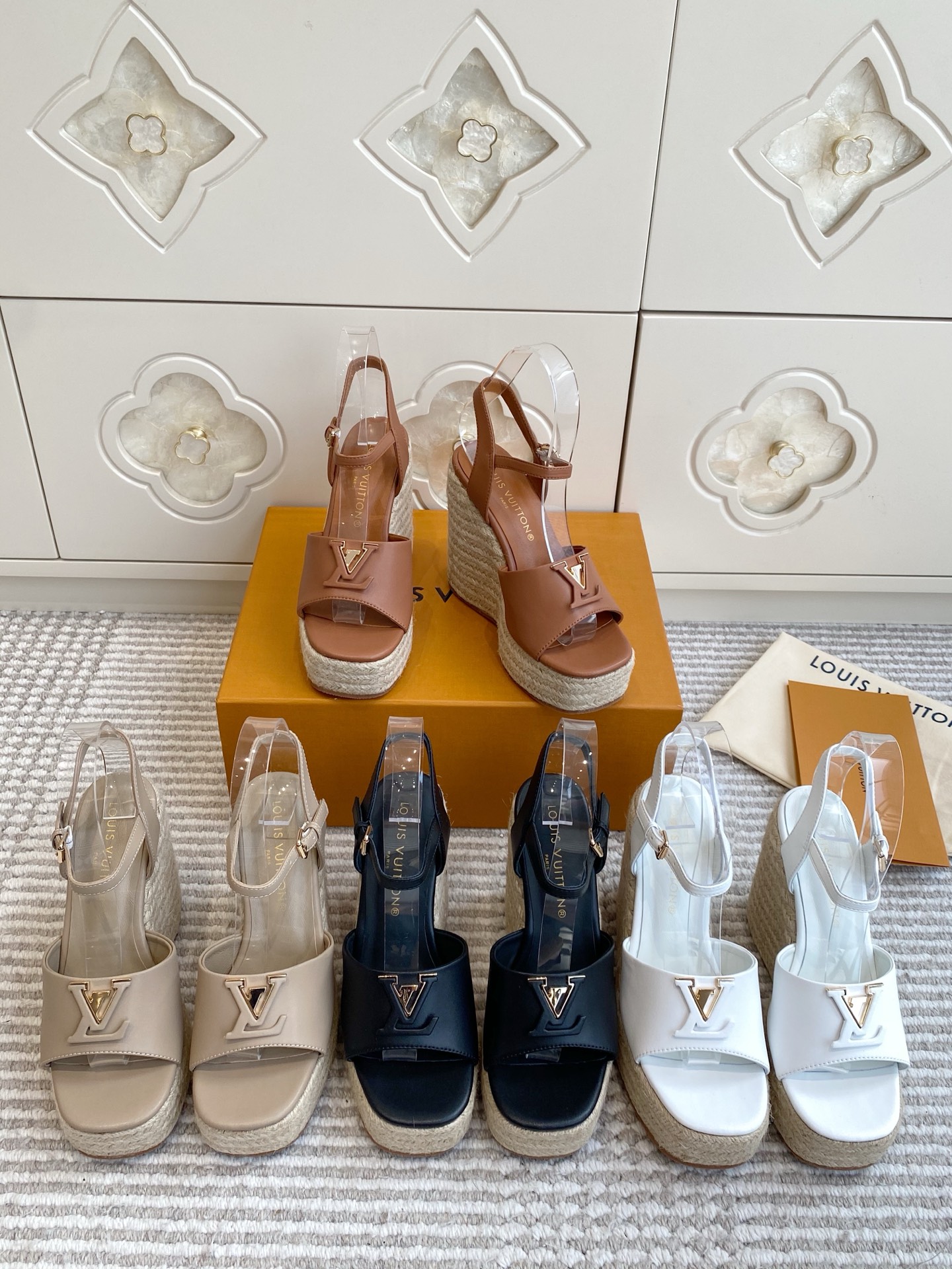 NO:923844,LV wedge sandals, high heels sandals, louis vuitton, sandals, high heels19860909LV·坡跟凉鞋,高跟鞋凉鞋,louis vuitton,sandals,high heels,Women's Shoes