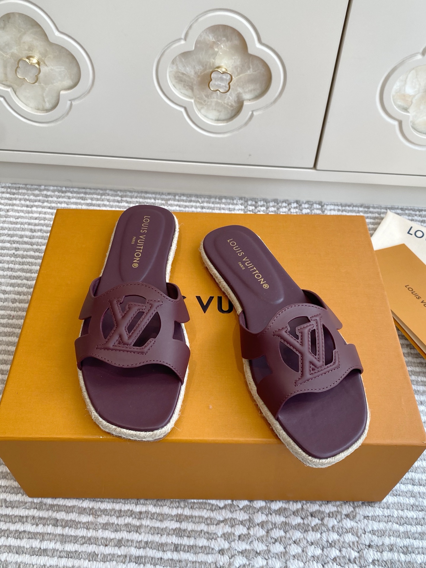 루이비통 신발 129158 Louis Vuitton Shoes 썸네일 이미지