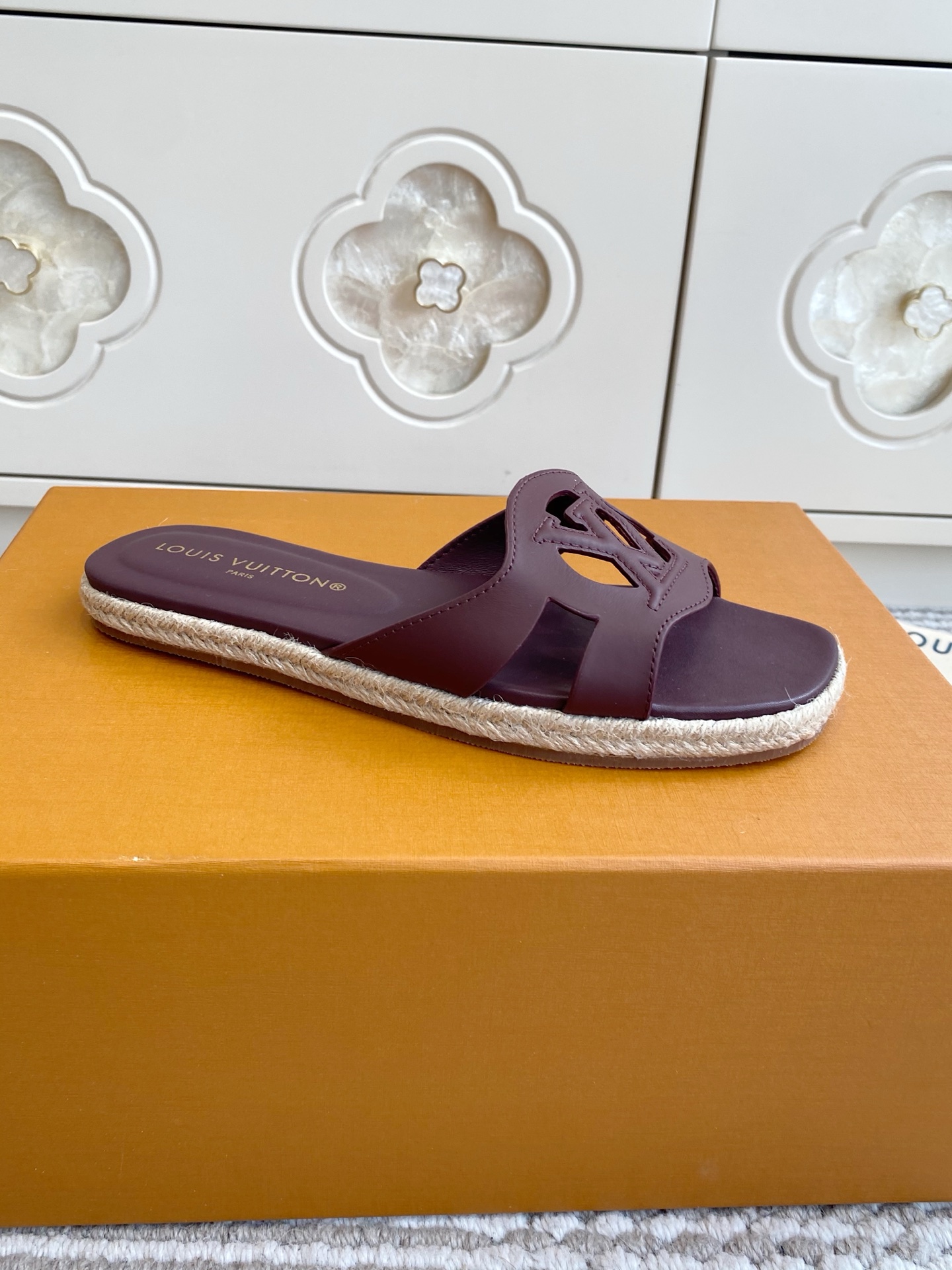 루이비통 신발 129158 Louis Vuitton Shoes 썸네일 이미지