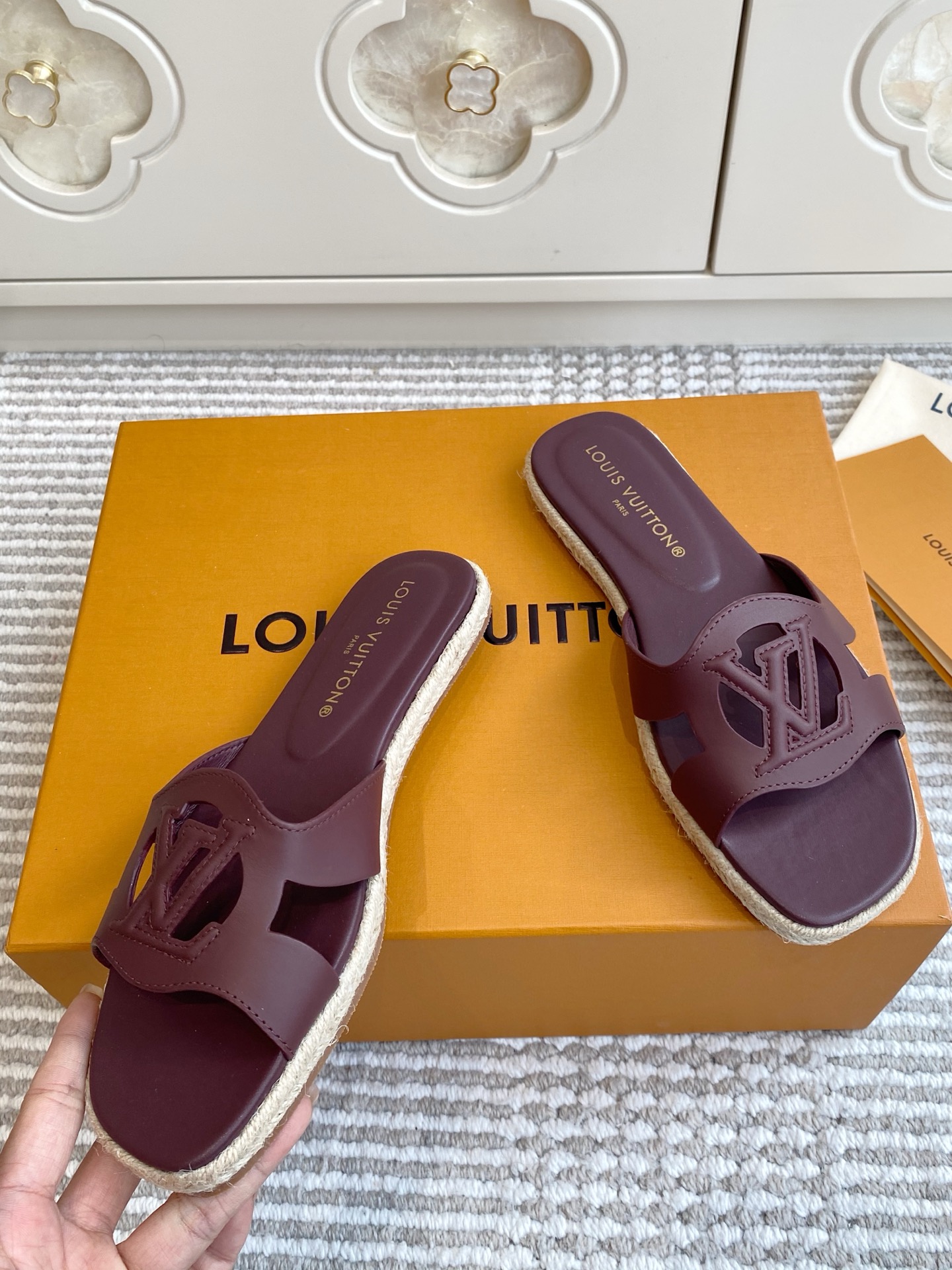 루이비통 신발 129158 Louis Vuitton Shoes 썸네일 이미지