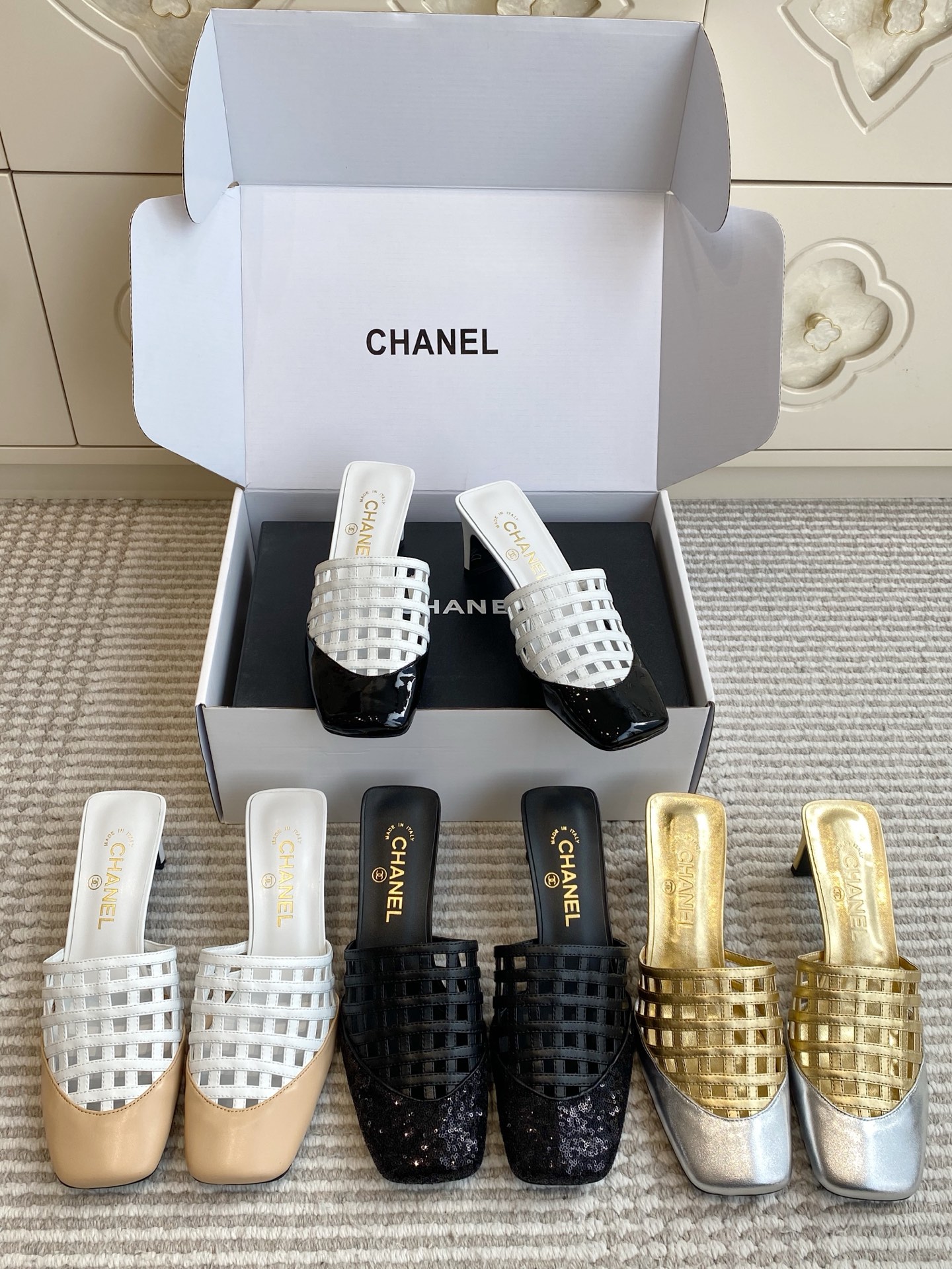 NO:923800,Chanel·Hollow Mule slippers, half slippers, chanel, slippers19860909Chanel·镂空穆勒拖鞋,半拖,chanel,slippers,Women's Shoes