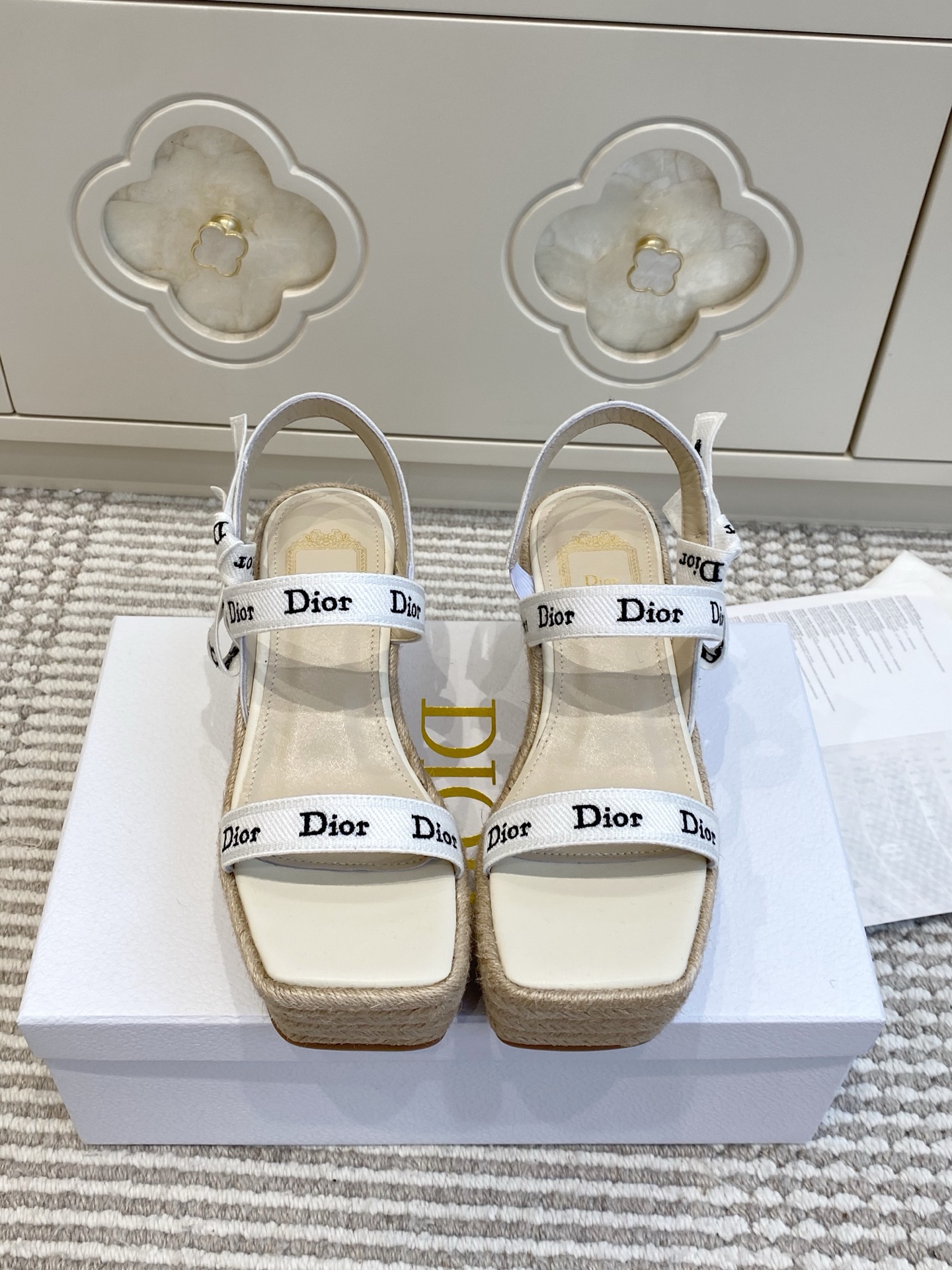 디올 신발 112783 Dior Shoes
