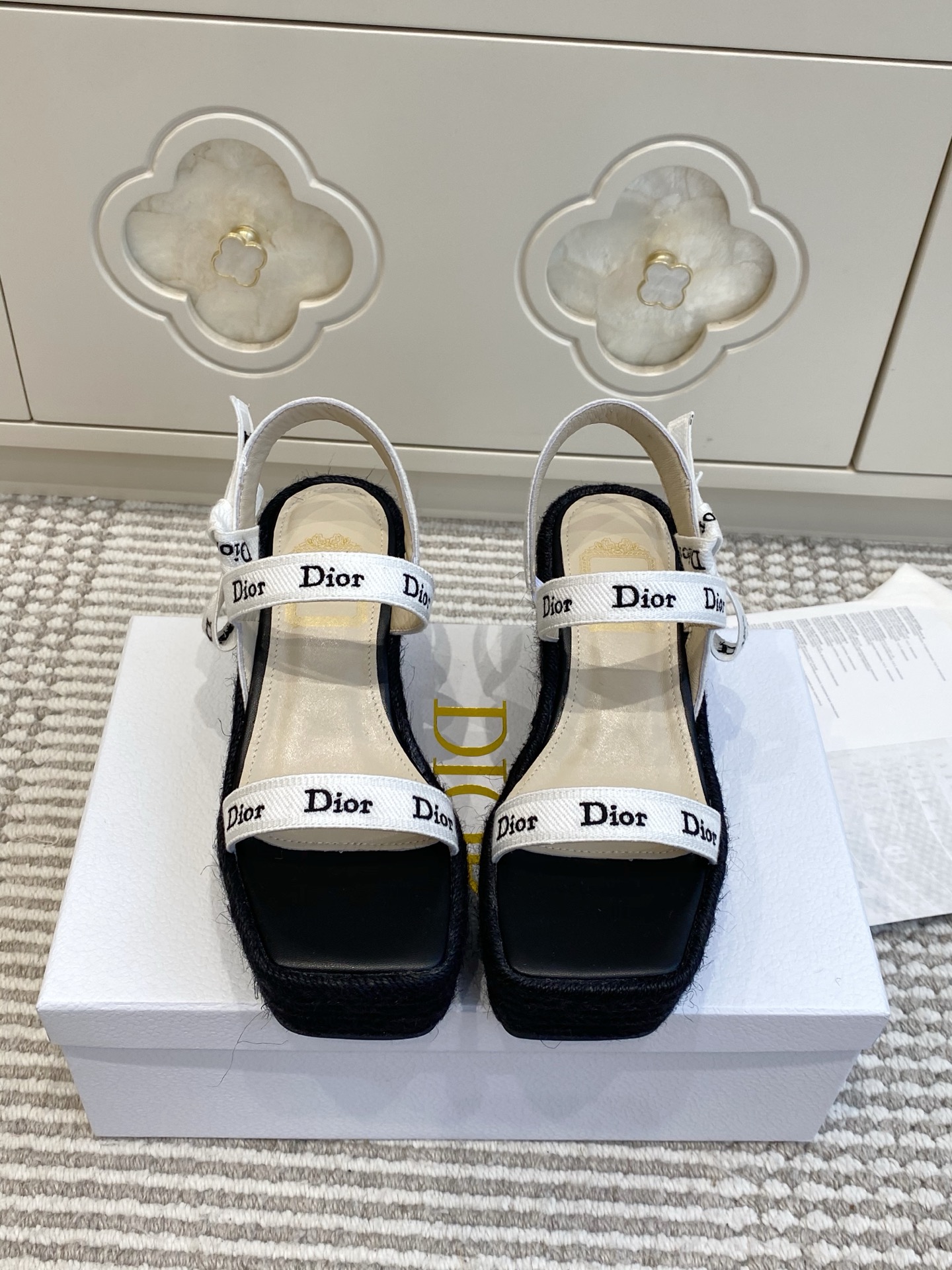 디올 신발 112781 Dior Shoes