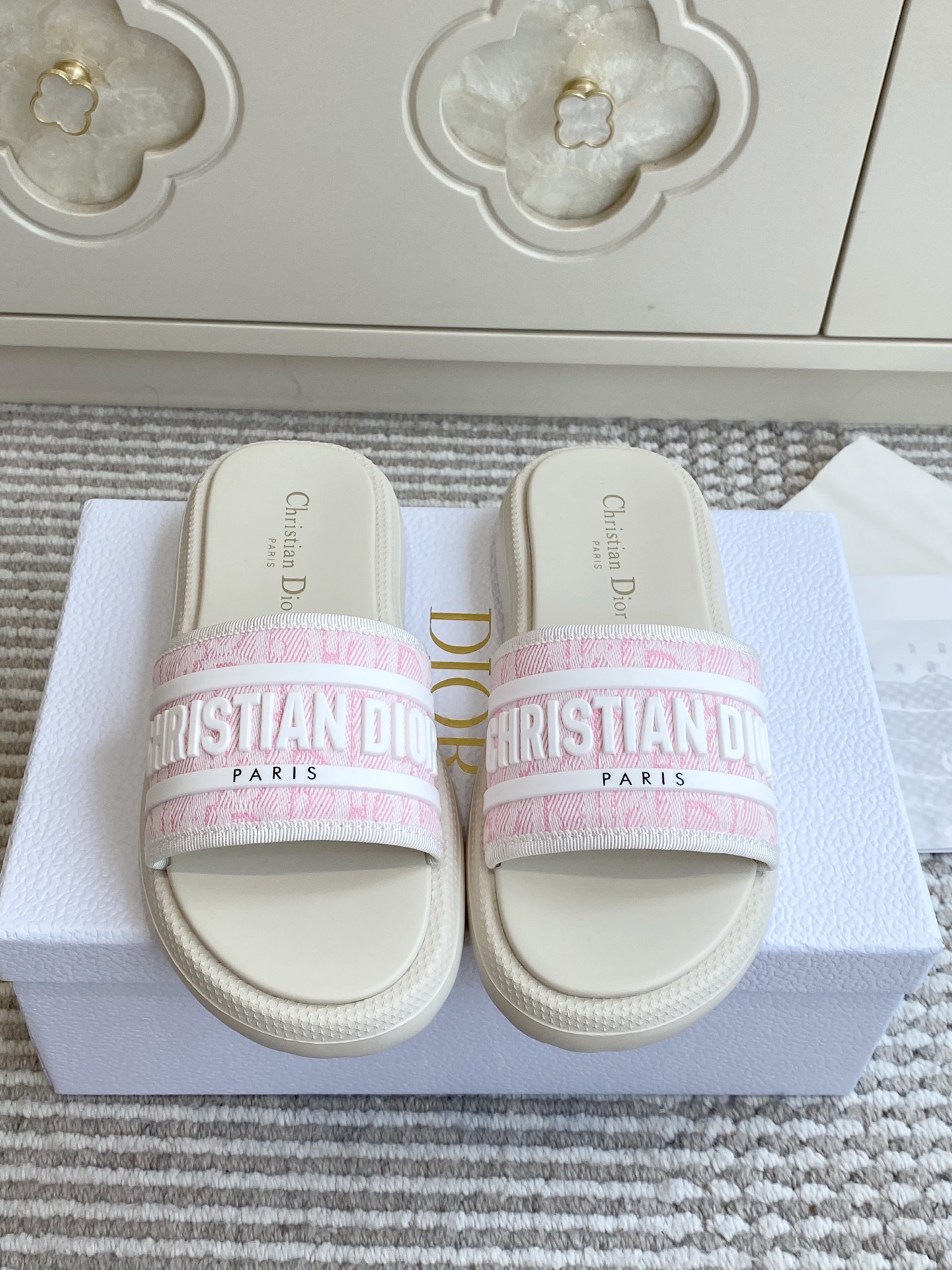 디올 신발 115383 Dior Shoes