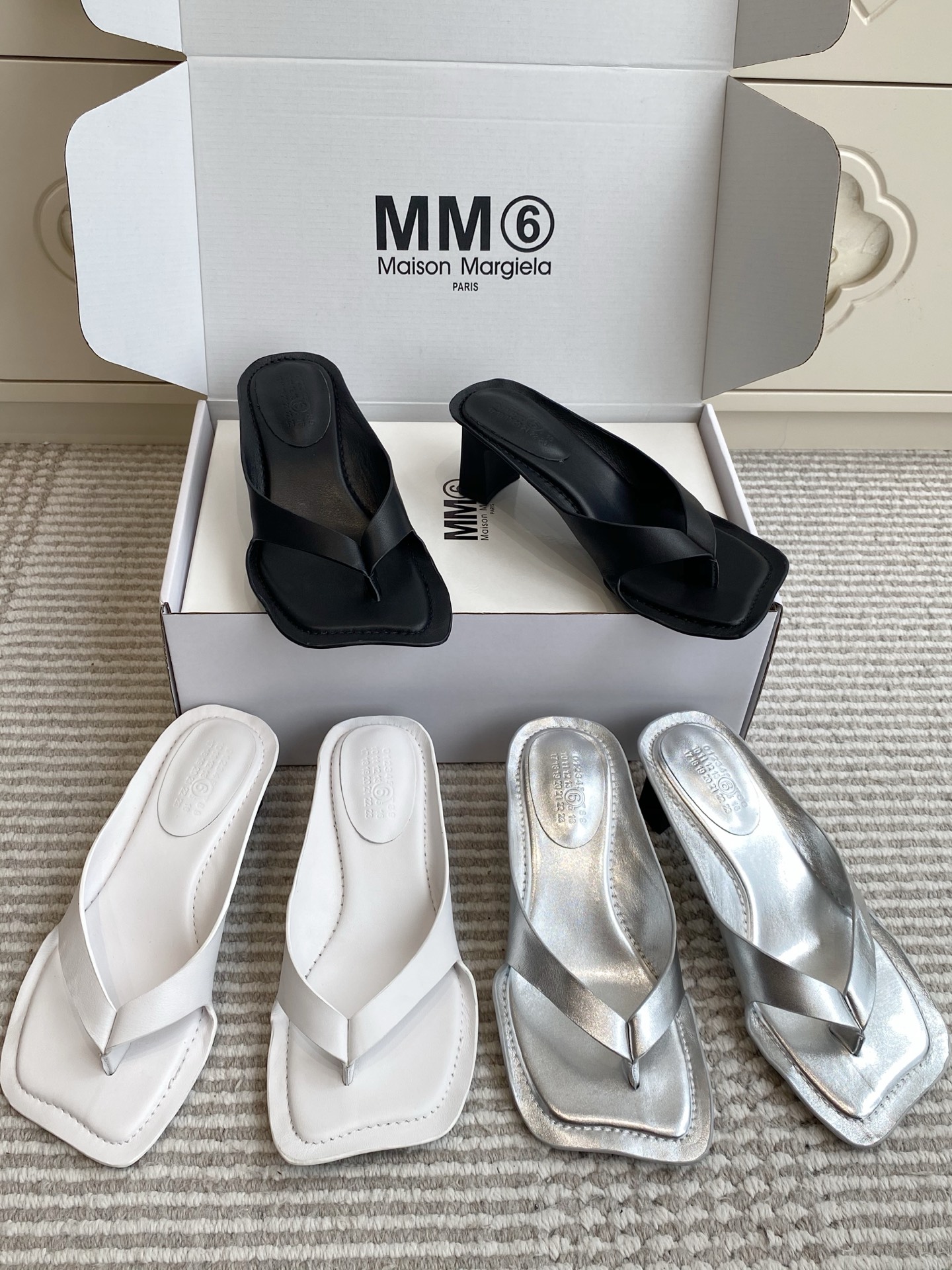 NO:923623,Maison Margiel* thong high-heeled slippers, split-toe shoes, slippers19860909Maison Margiel*夹趾高跟拖鞋,分趾鞋,slippers,Women's Shoes