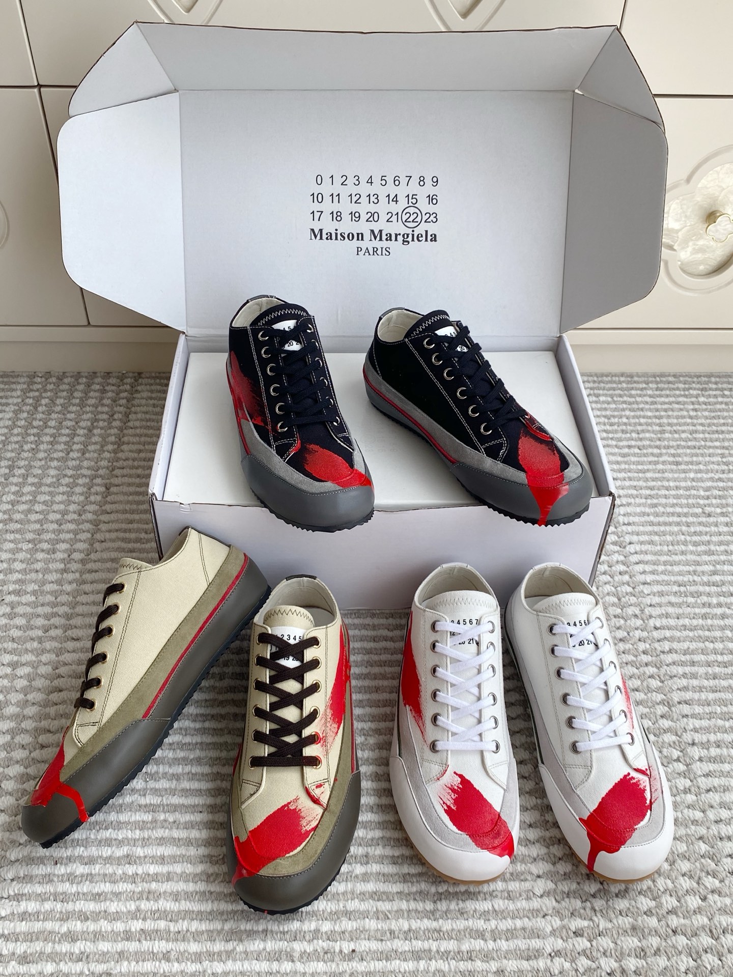 NO:923641,Maison Margiel couple graffiti casual sneakers, casual shoes/sports shoes, sneakers19860909Maison Margiel 情侣涂鸦休闲板鞋,休闲鞋/运动鞋,sneakers,Women's Shoes