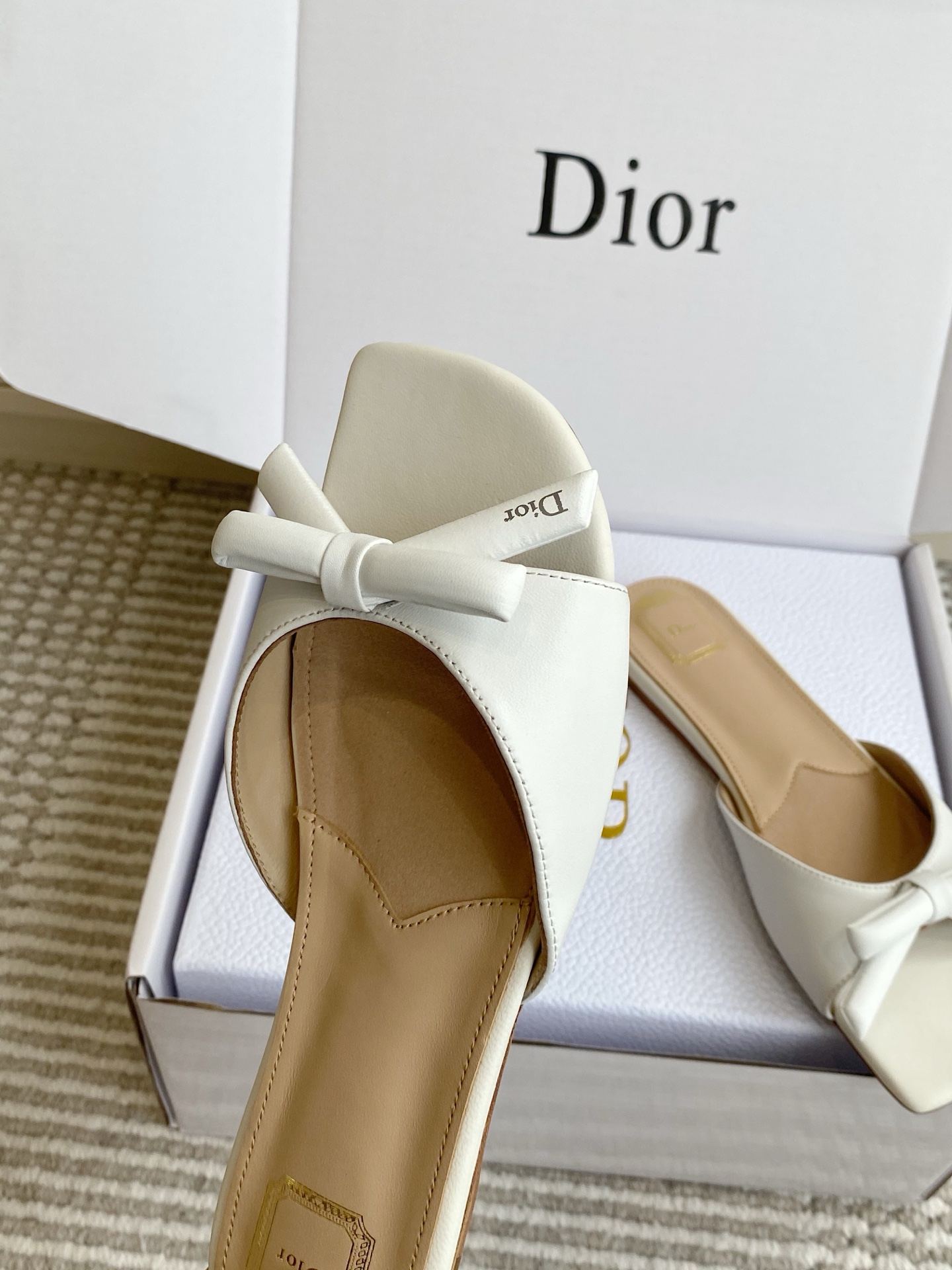 디올 신발 129095 Dior Shoes 썸네일 이미지
